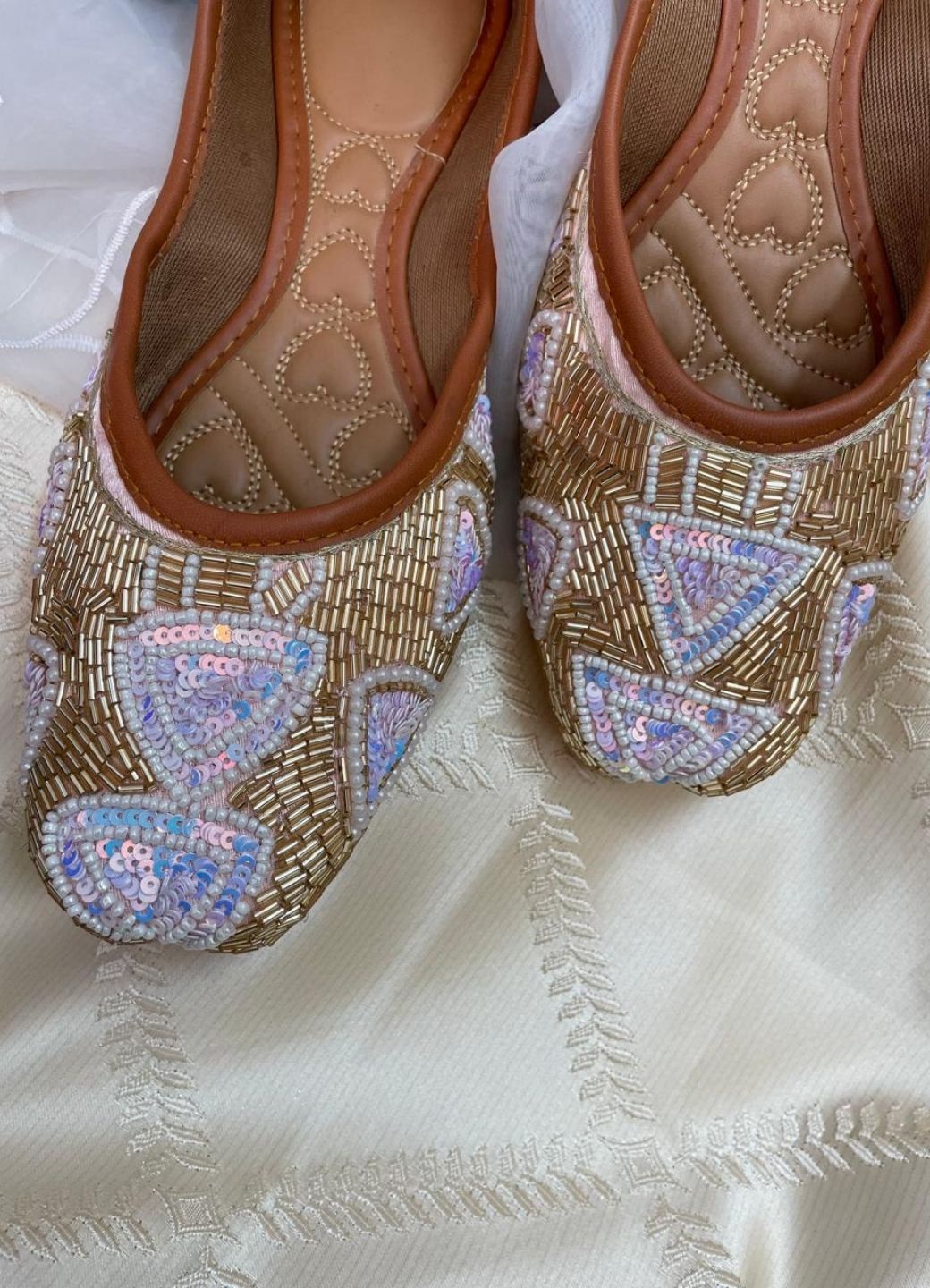 Desi Colour Women Indian Ethnic Footwear-Peach Pearl