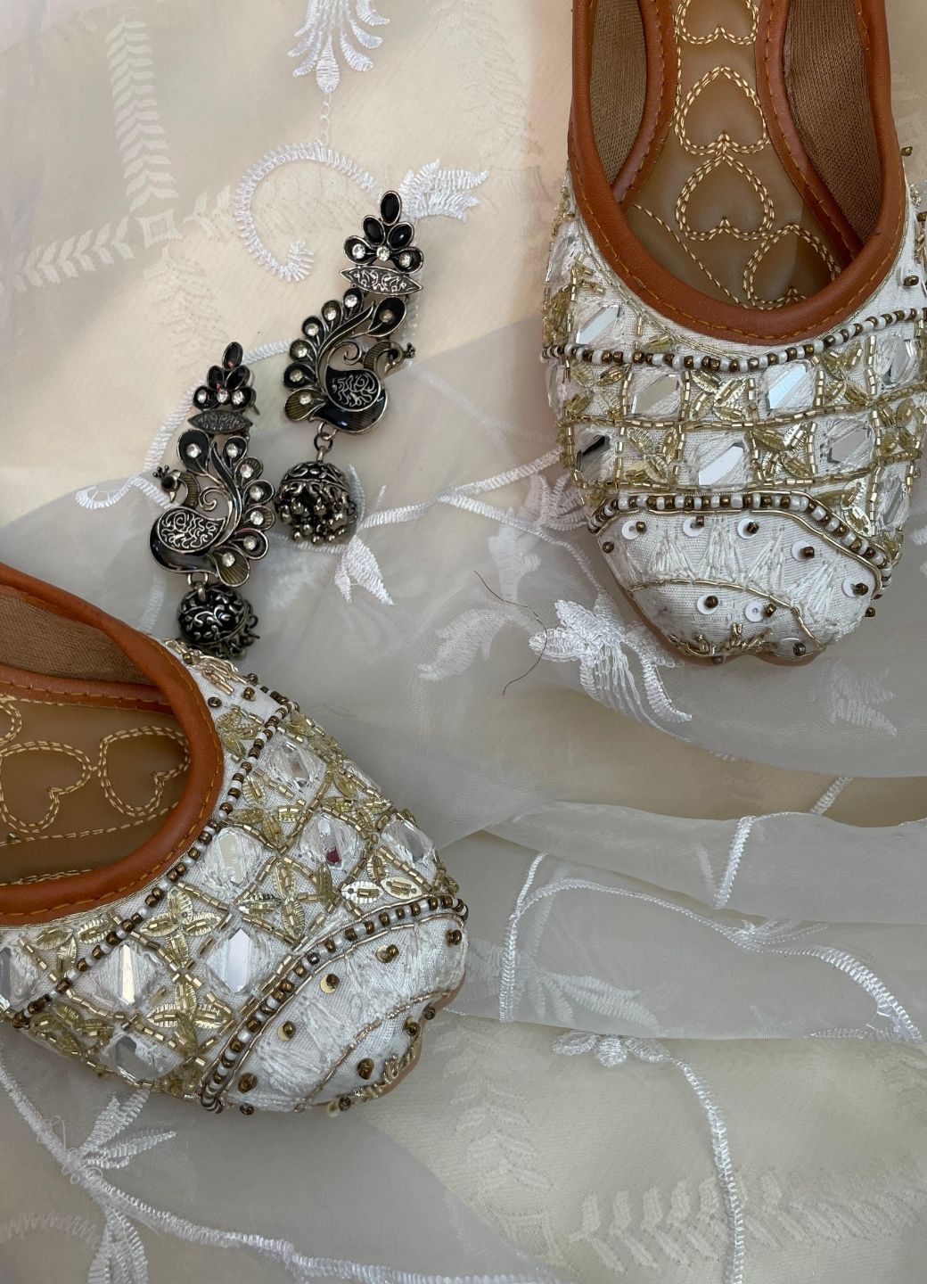 Desi Colour Women Indian Ethnic Footwear-Heavy Emb -1