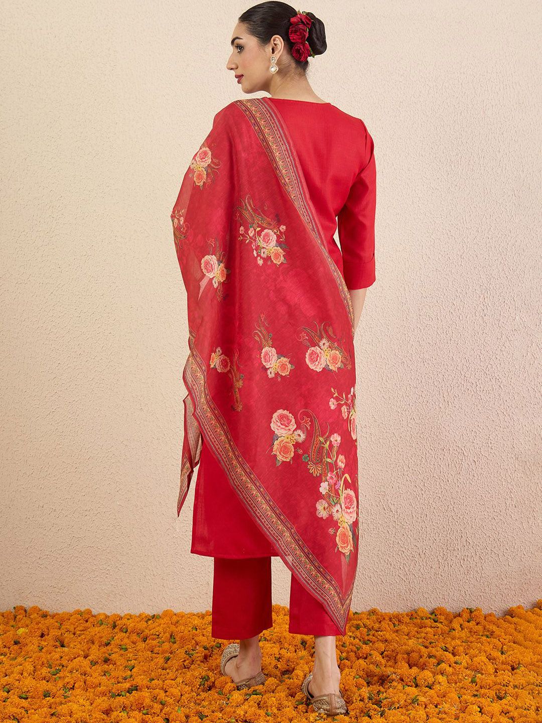 Indo Era Women Solid Kurta with Pyjama & Dupatta