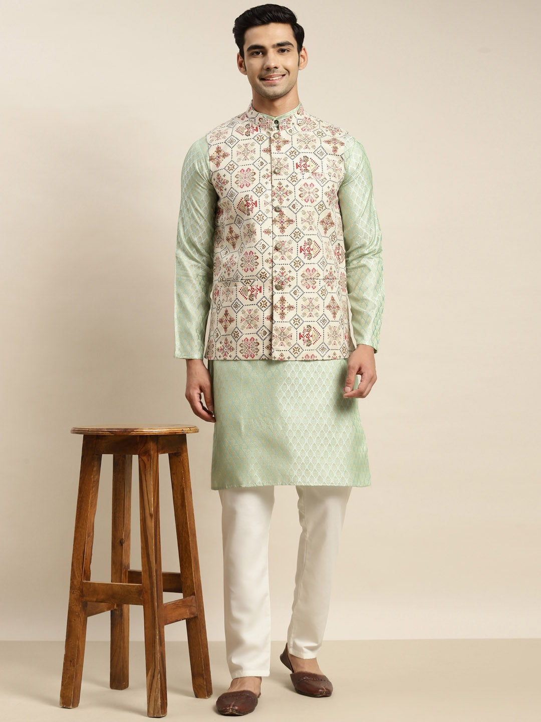 Sojanya Men Green Ethnic Motifs Woven Design Kurta & Churidar Comes With a Nehru Jacket 