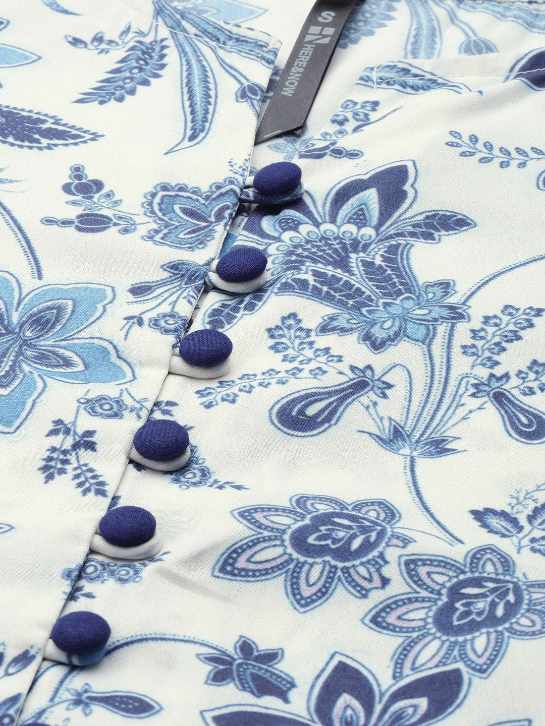 HERE&NOW Women Floral Printed Mandarin Collar Straight Kurta