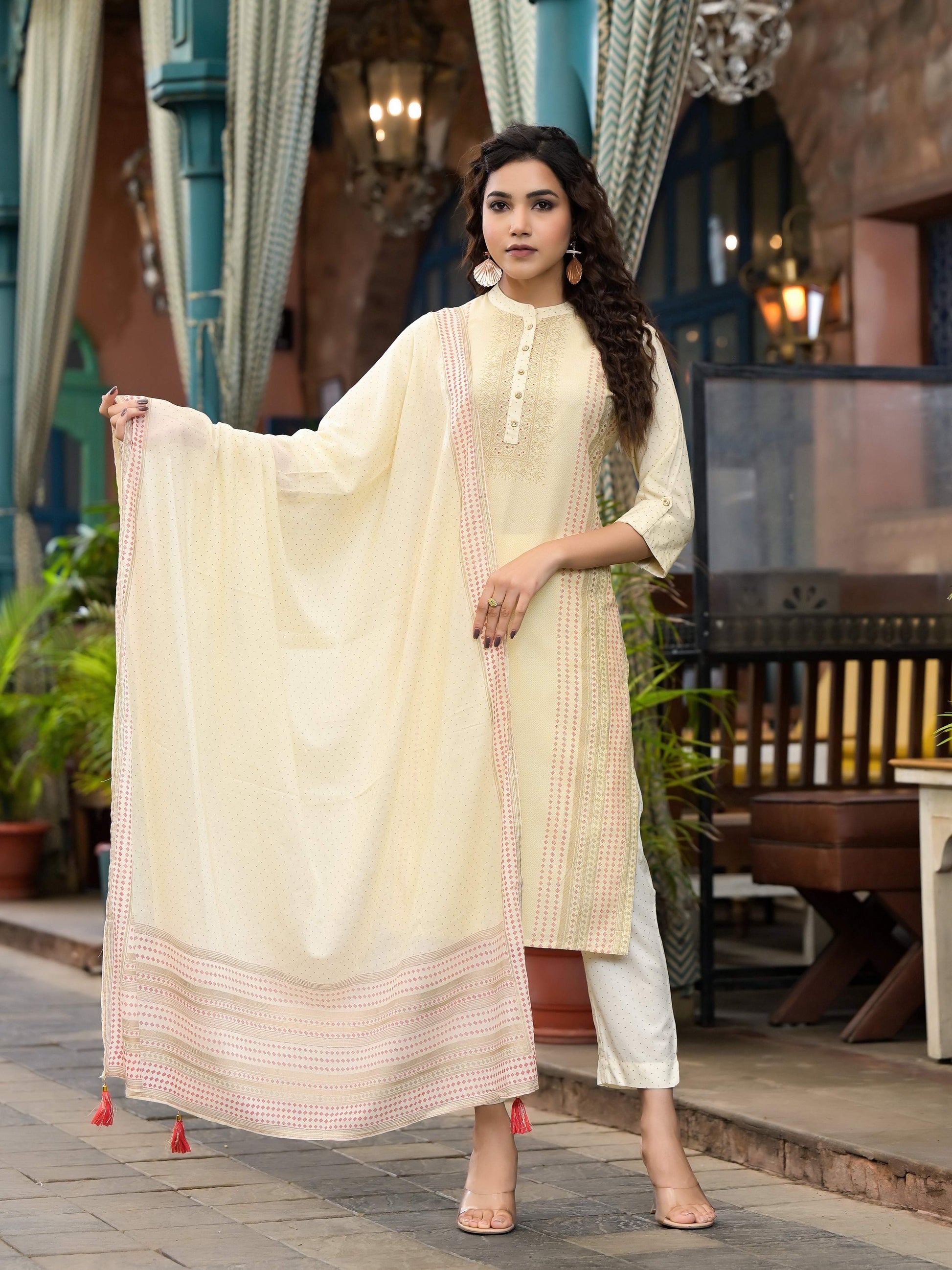 Juniper Women's Ivory Ethnic Motif Printed Liva Rayon Kurta Set With Buttons & Tassels