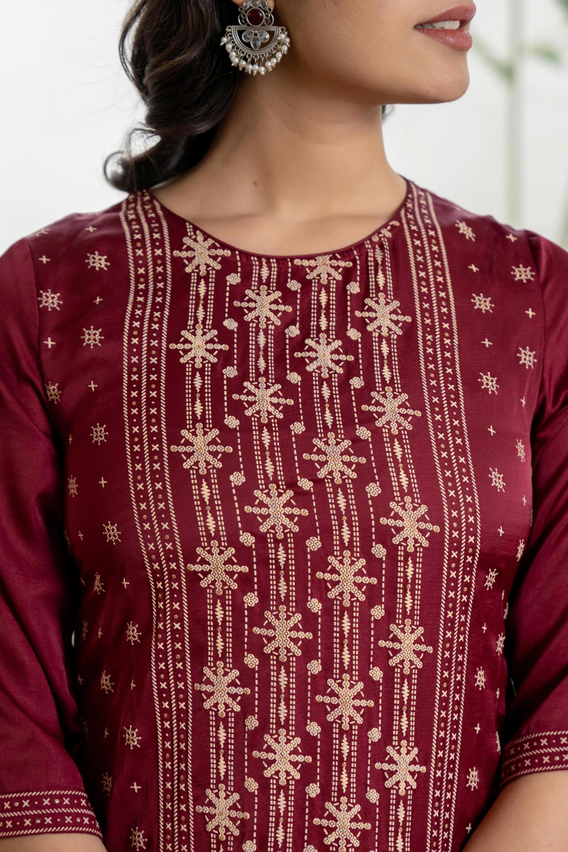 Juniper Women's Maroon Viscose Rayon Solid Sharara Set