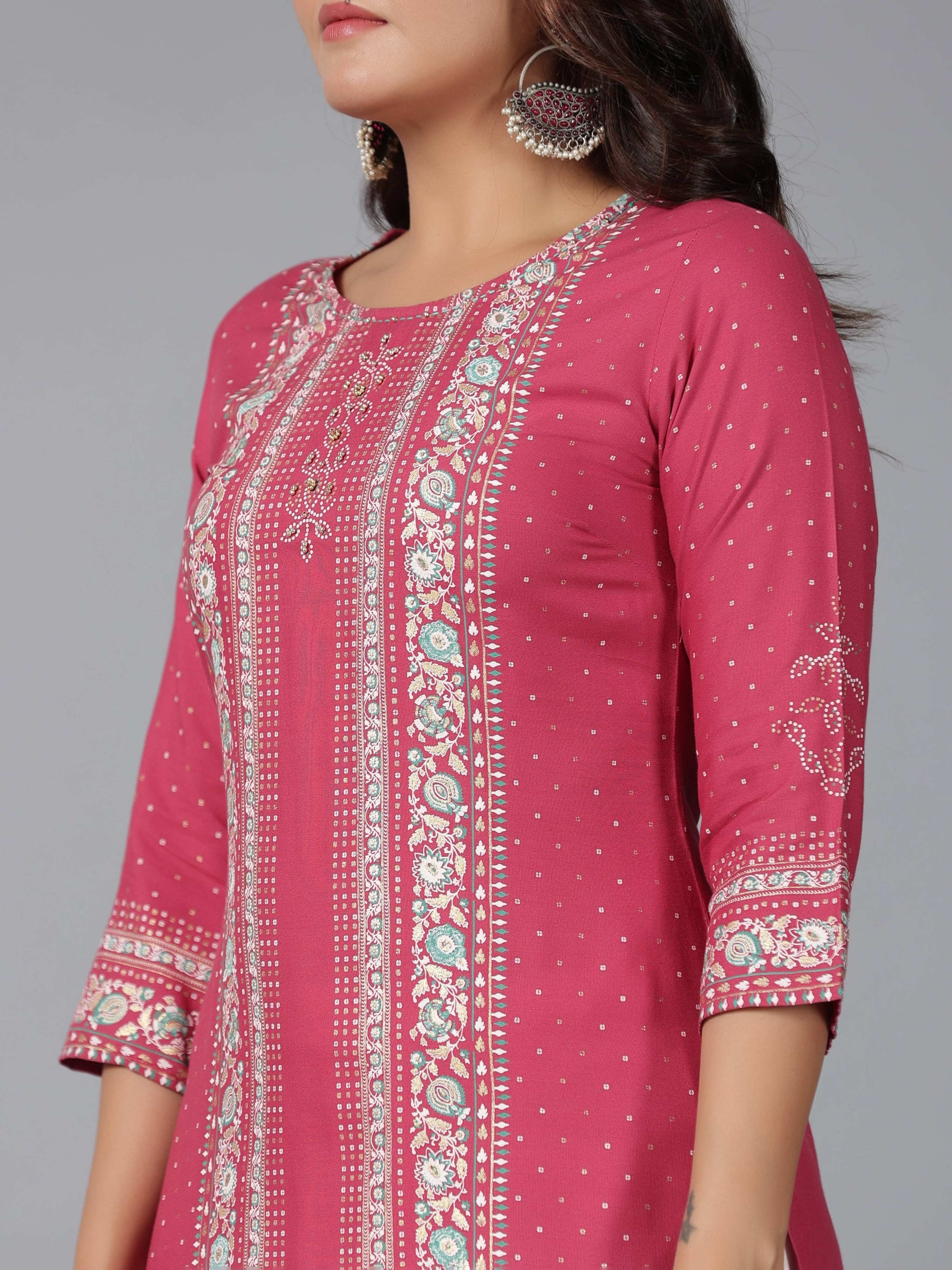 Juniper Women Mauve Rayon Printed Straight Kurta
