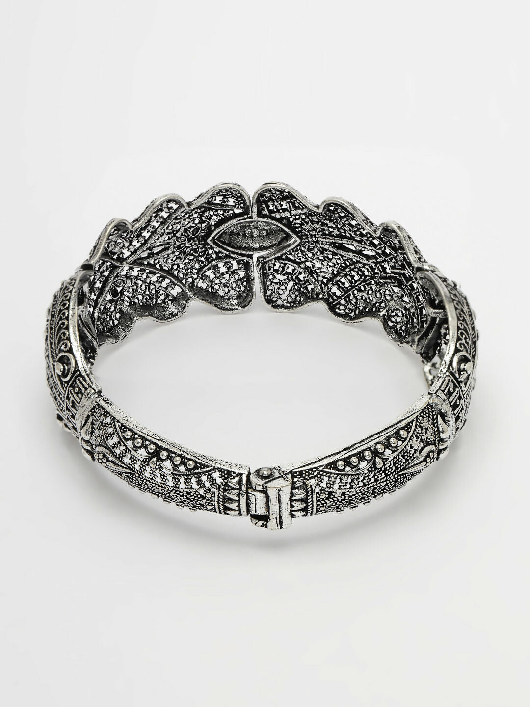 NVR Women's Silver-Toned German Silver Oxidised Kada Bangle