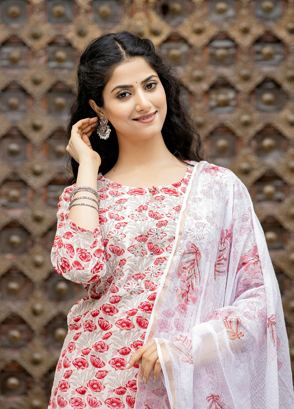 Kaajh Women's Pink Floral Cotton Handblock Salwar Suit Set