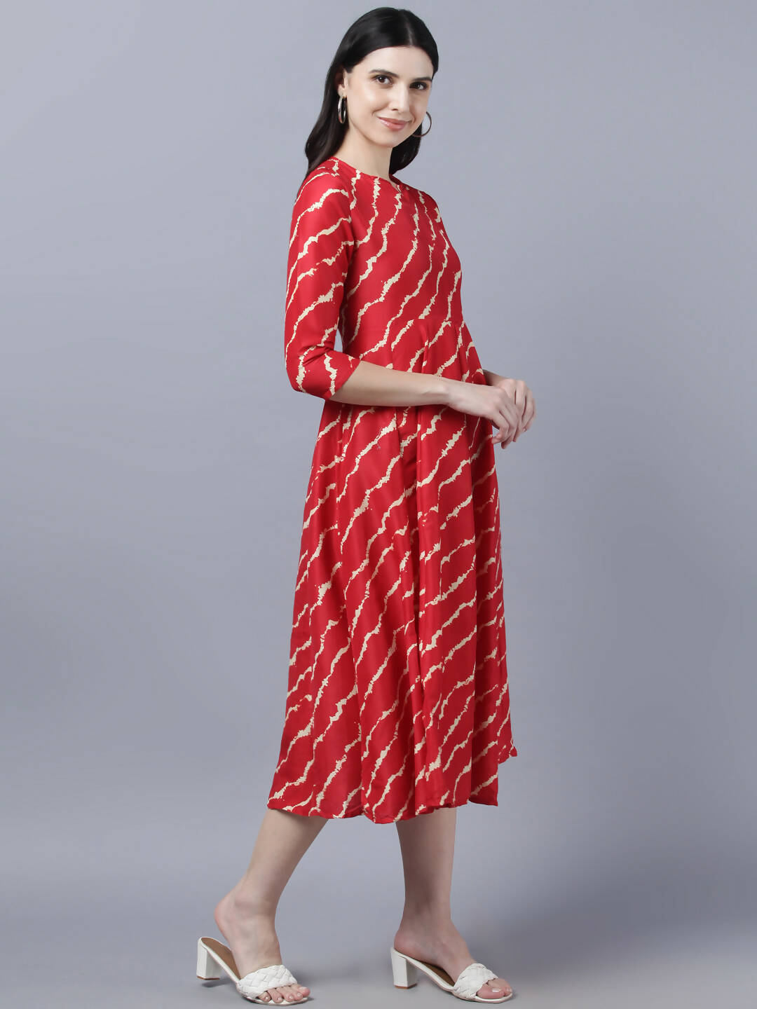 Myshka Women's Stylish Red 3/4 Sleeve Dress