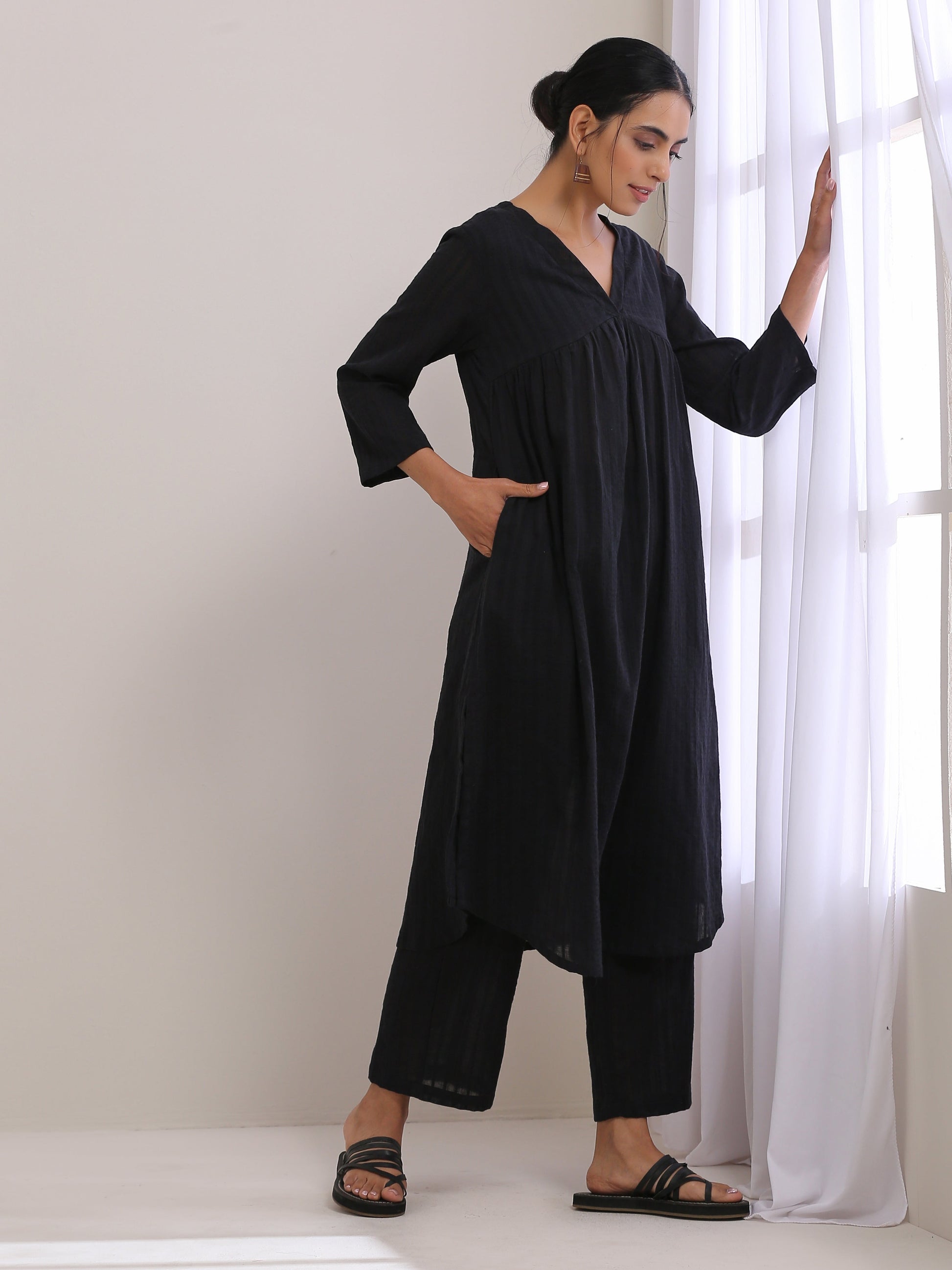 trueBrowns Black Dobby Flared Slit Kurta Pant Set 