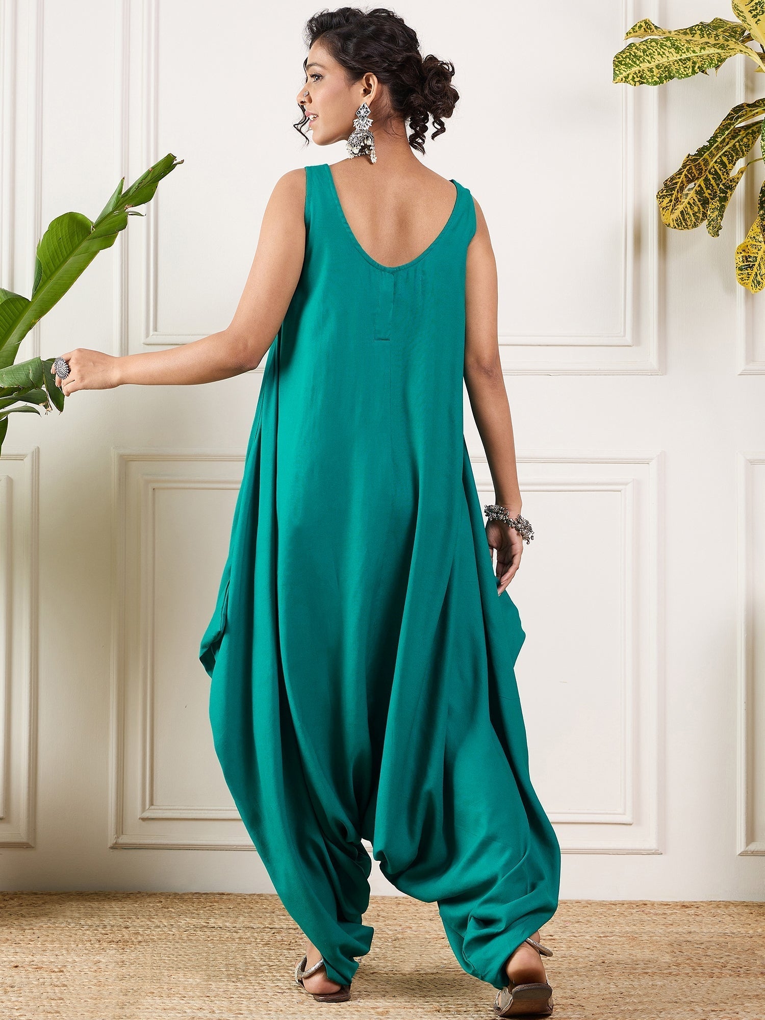 InWeave Teal Round Sleeveless Jumpsuit 