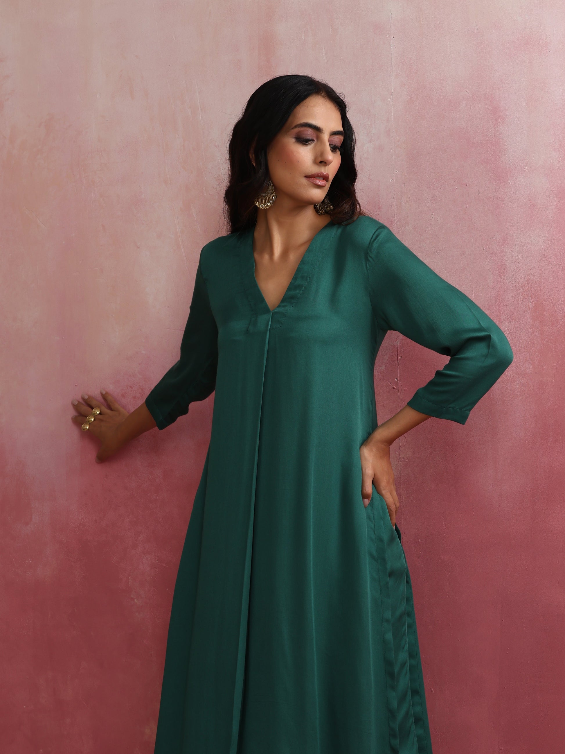 trueBrowns Green Modal Pleated Kurta Set 