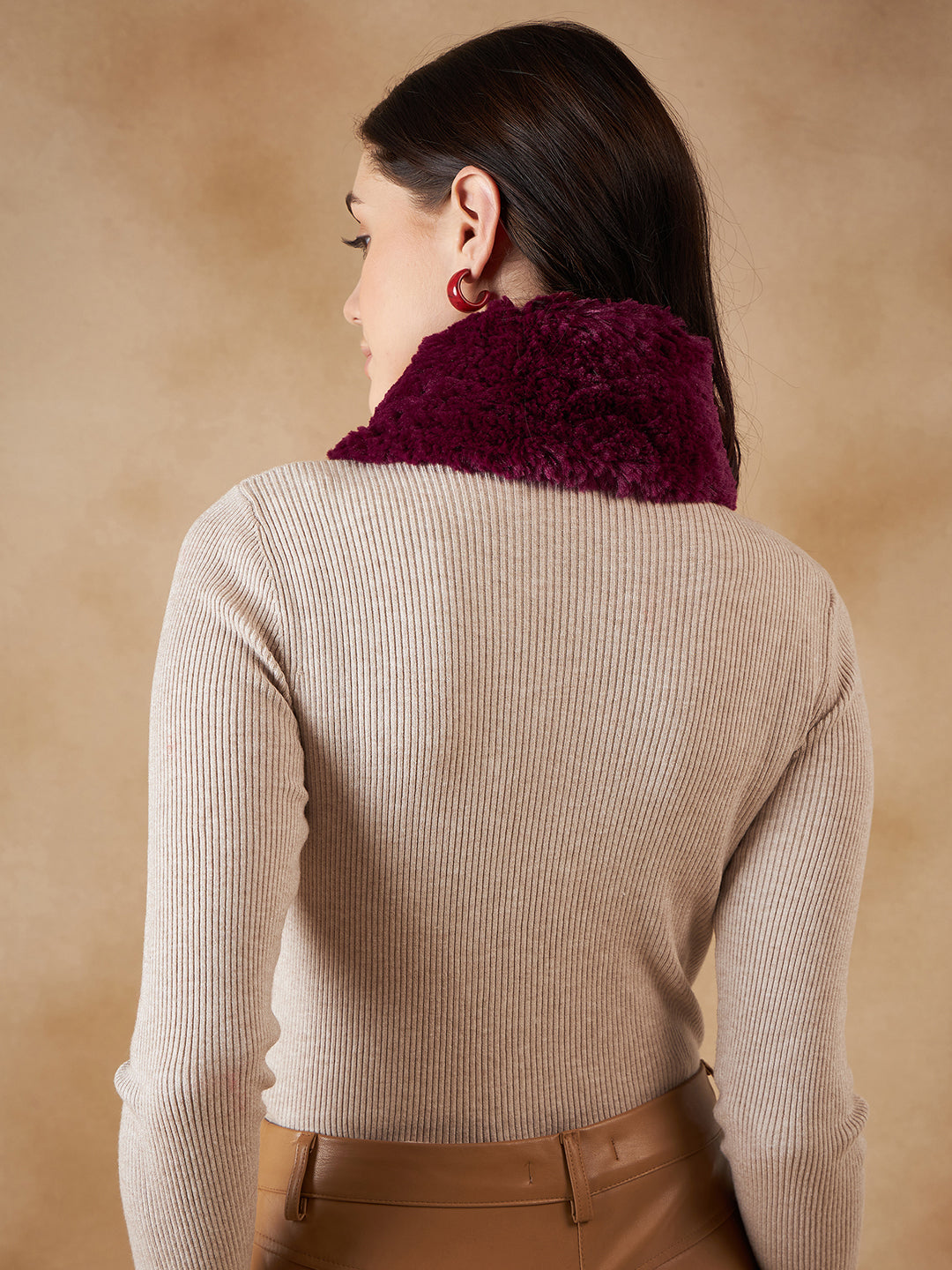 InWeave Women's Burgundy Fur Neckpiece 