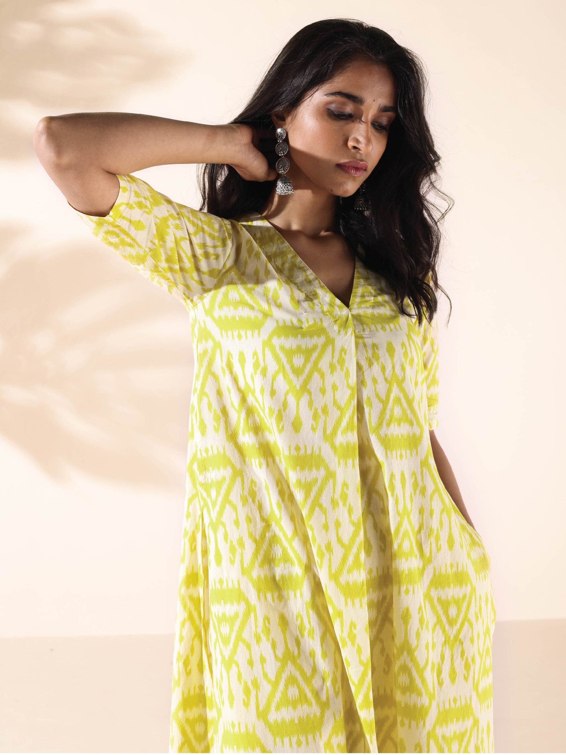 trueBrowns Lime Cotton Ikat Kurta Pant Set 