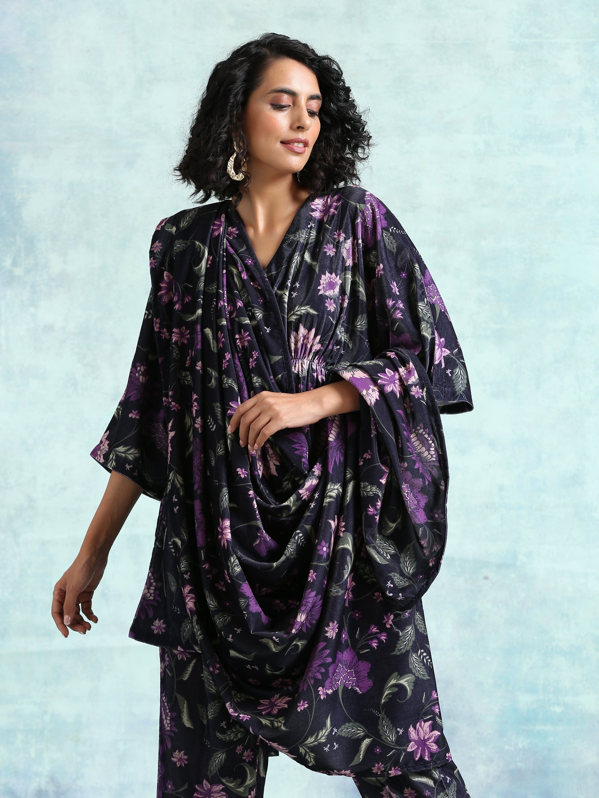 trueBrowns Black Printed Velvet Shawl - Grab2buy