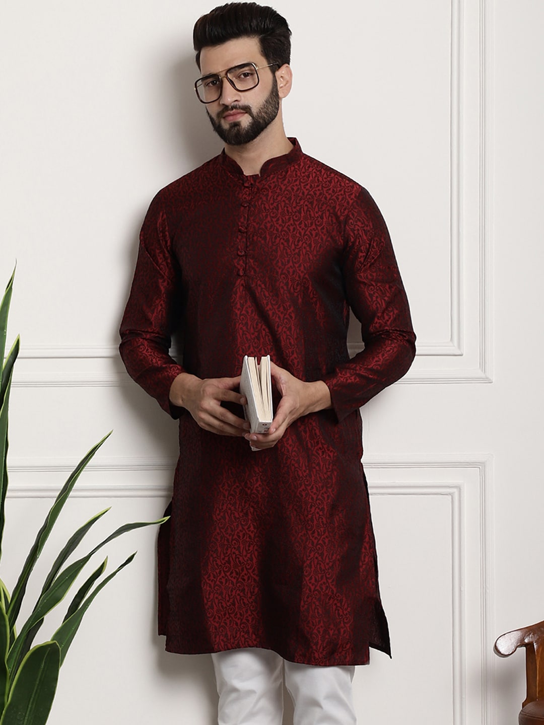 Sojanya Men Maroon Printed Straight Kurta 