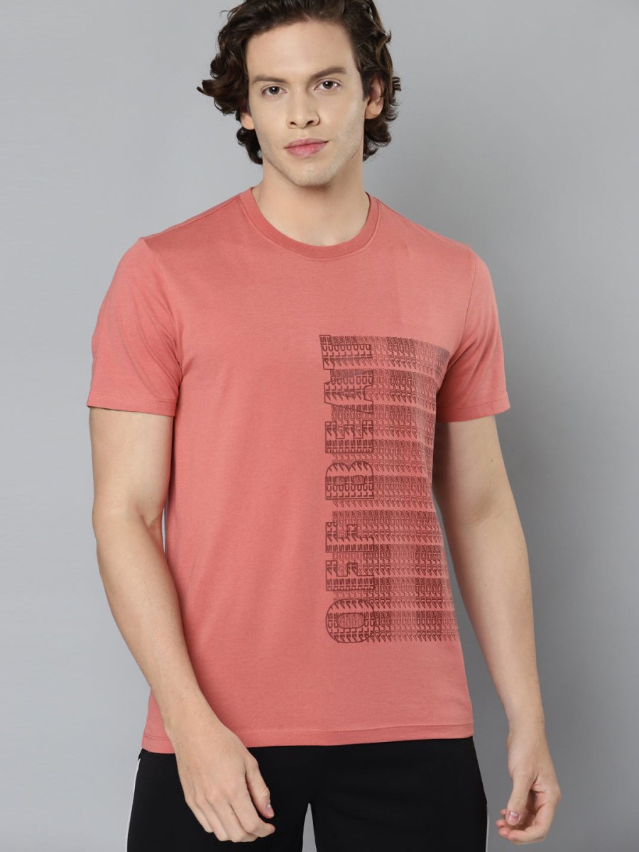 Alcis Men Pink Typography Printed Slim Fit Running T-shirt 