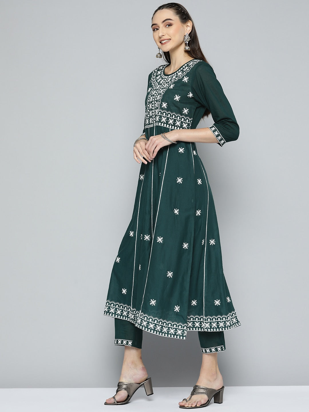 HERE&NOW Women Green & White Ethnic Motifs Embroidered Kurta with Trousers & With Dupatta