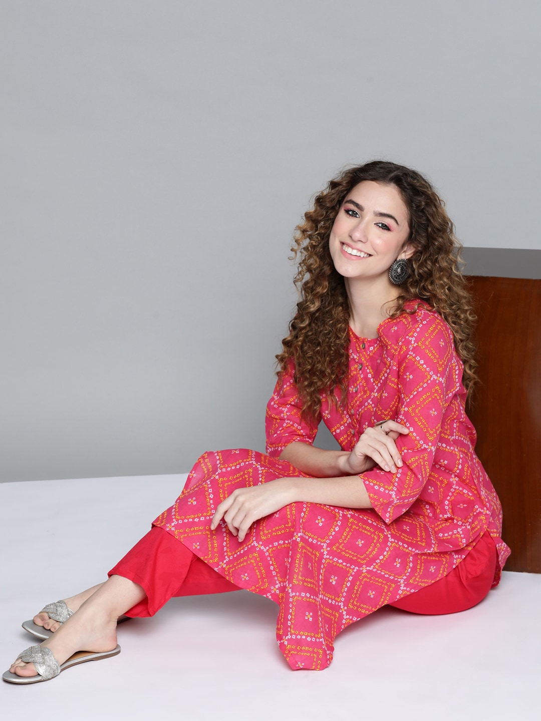 HERE&NOW Women Pink & White Bandhani Printed Kurta