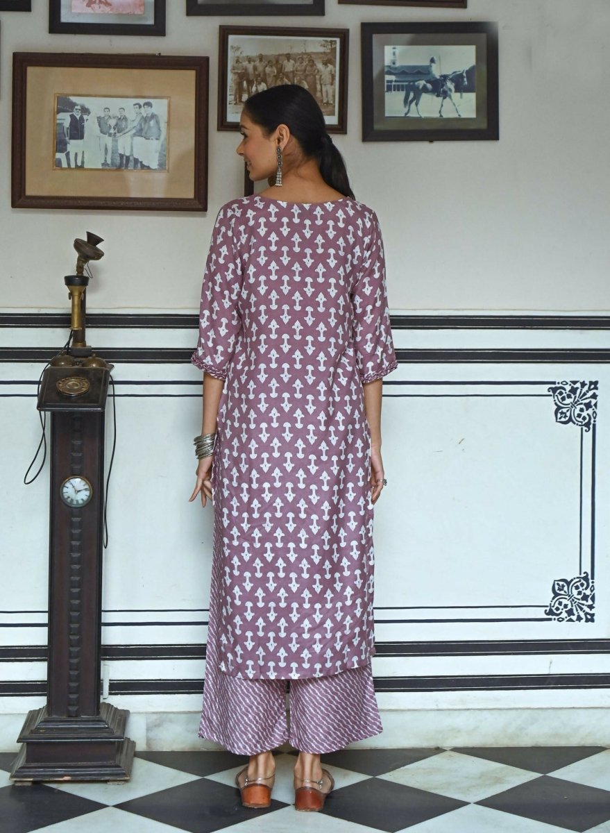 Aayaa Pure Muslin printed Multi Co-Ord Set - Multi Color 
