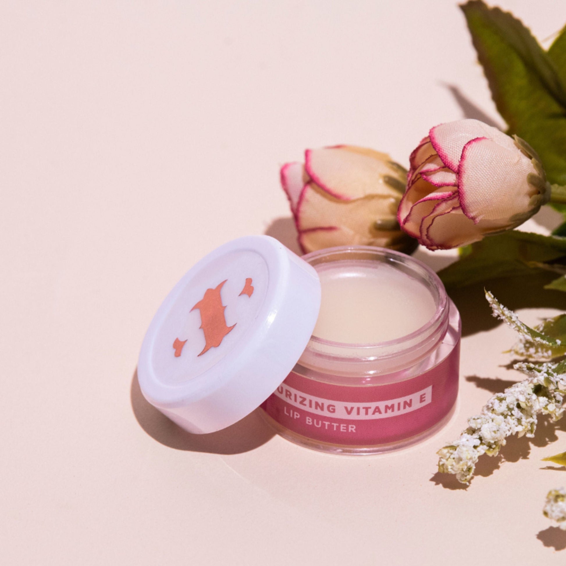 IRIS COSMETICS Skin Moisturizing Vitamin E Lip Butter