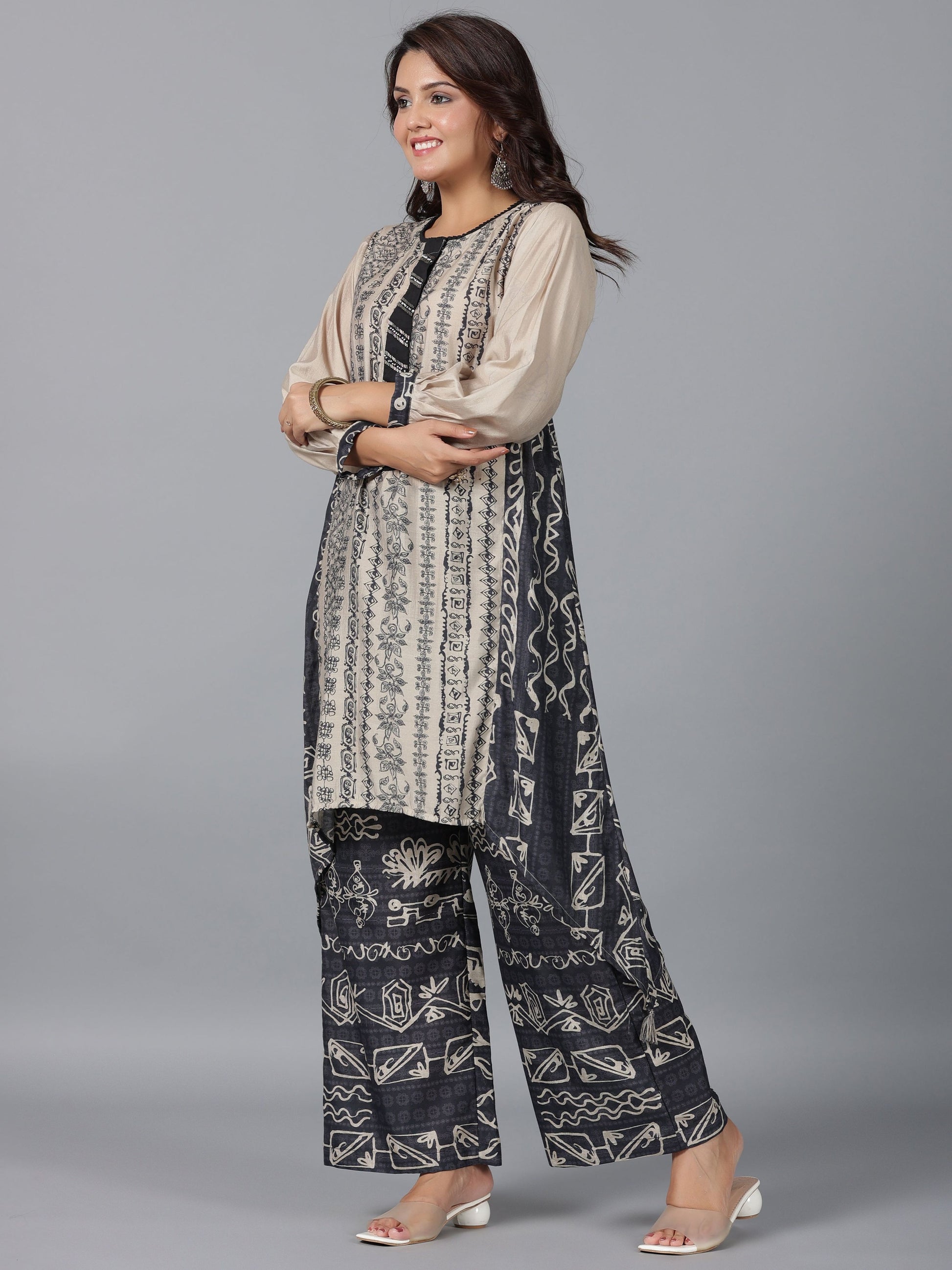 Juniper Women Beige Muslin Printed Kurta & Pants Set