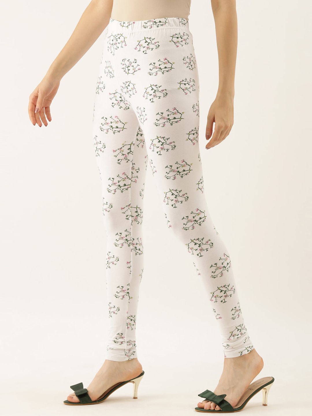 Souchii White & Green Printed Slim-Fit Ankle-Length Leggings