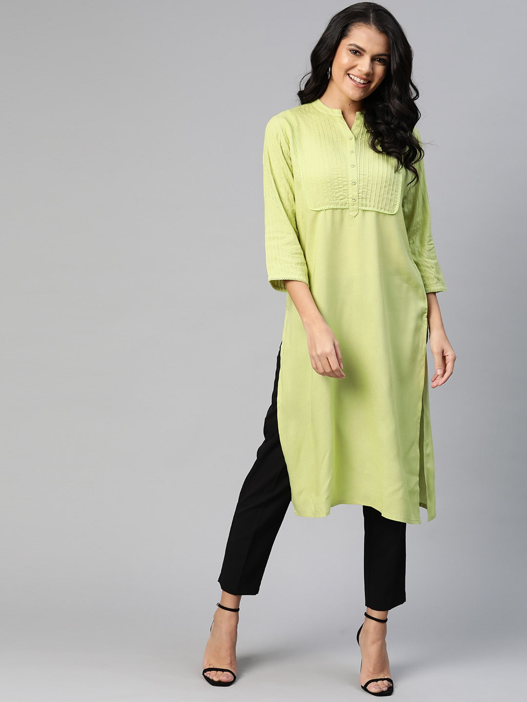 HERE&NOW Women Green Pintuck Yoke Design Straight Kurta