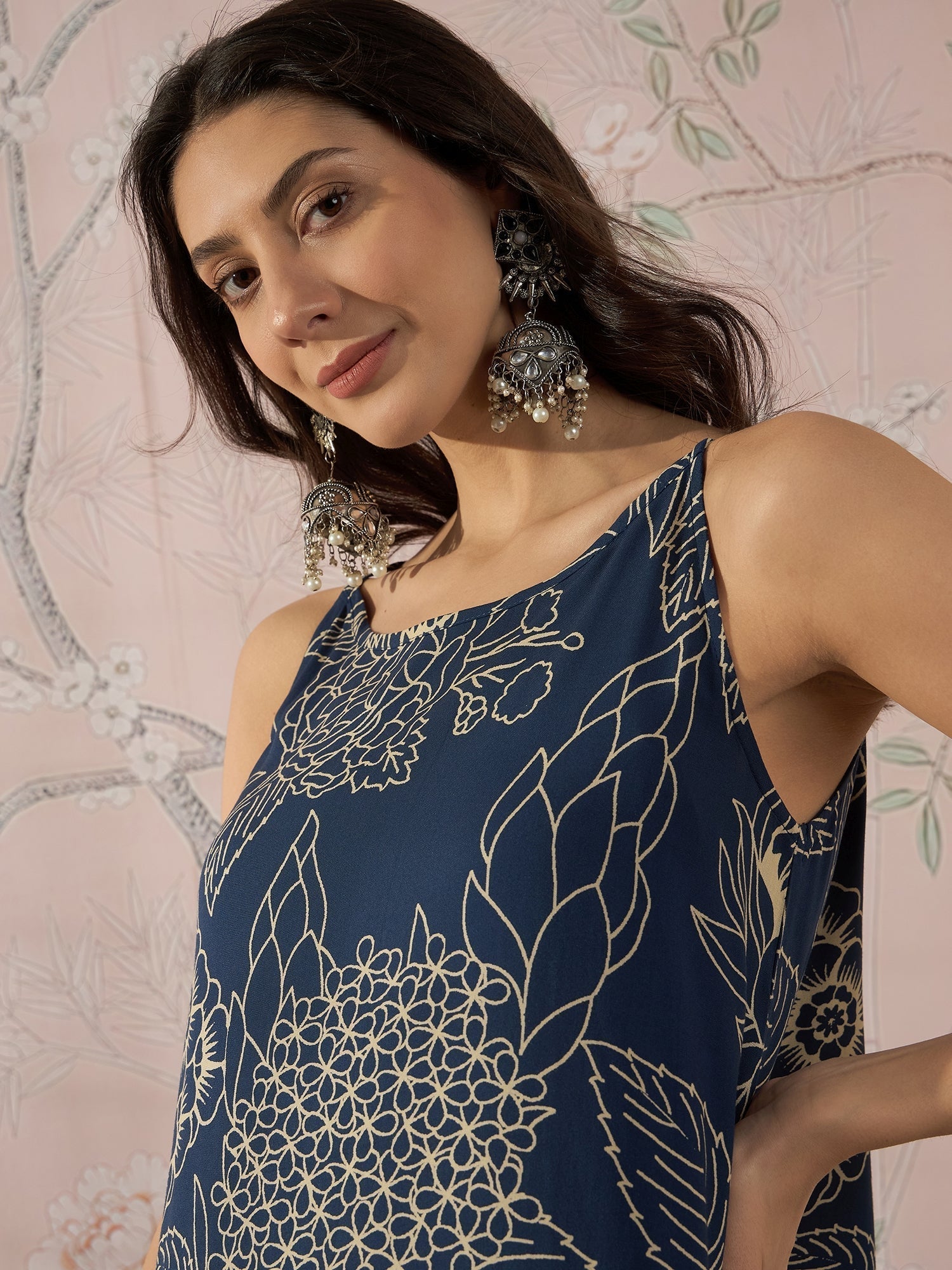 InWeave Peacock Teal Rose Leaf Strappy Set 