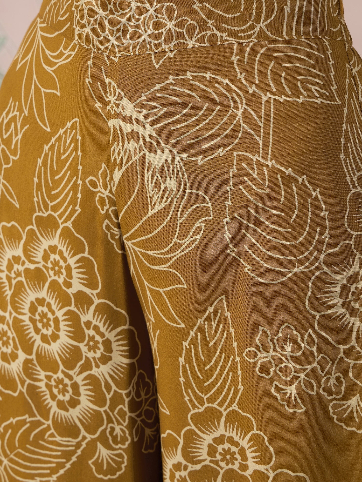 InWeave Dark Yellow Rose Leaf Mandarin Kurta Set 