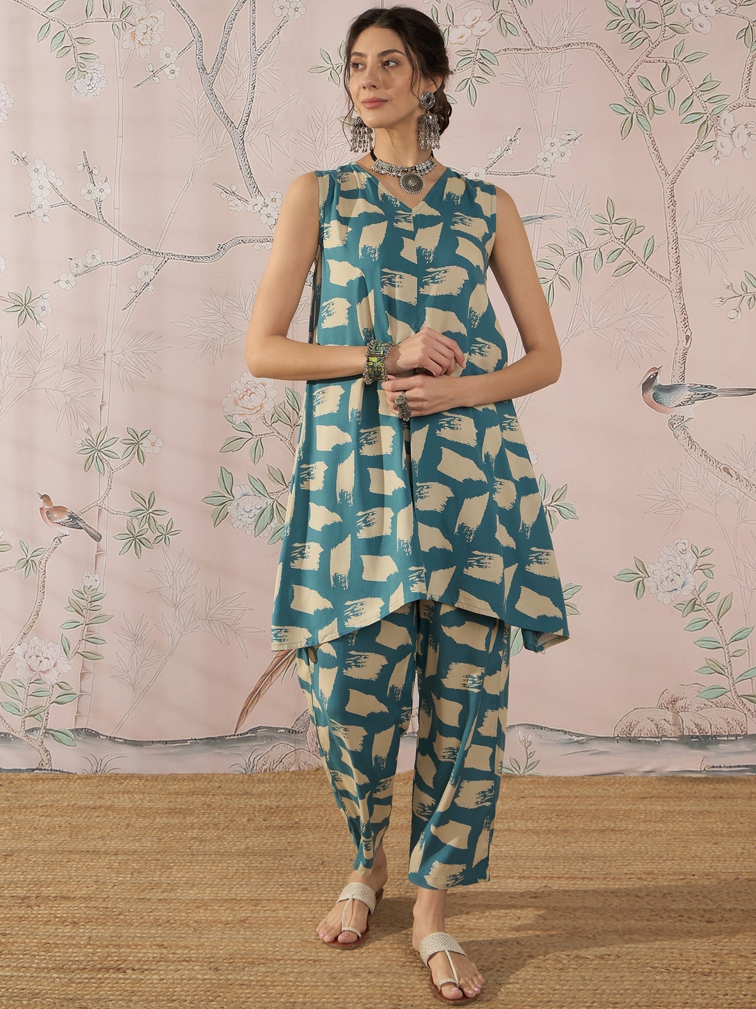InWeave Marin Teal Beige Slit Kurta Set 