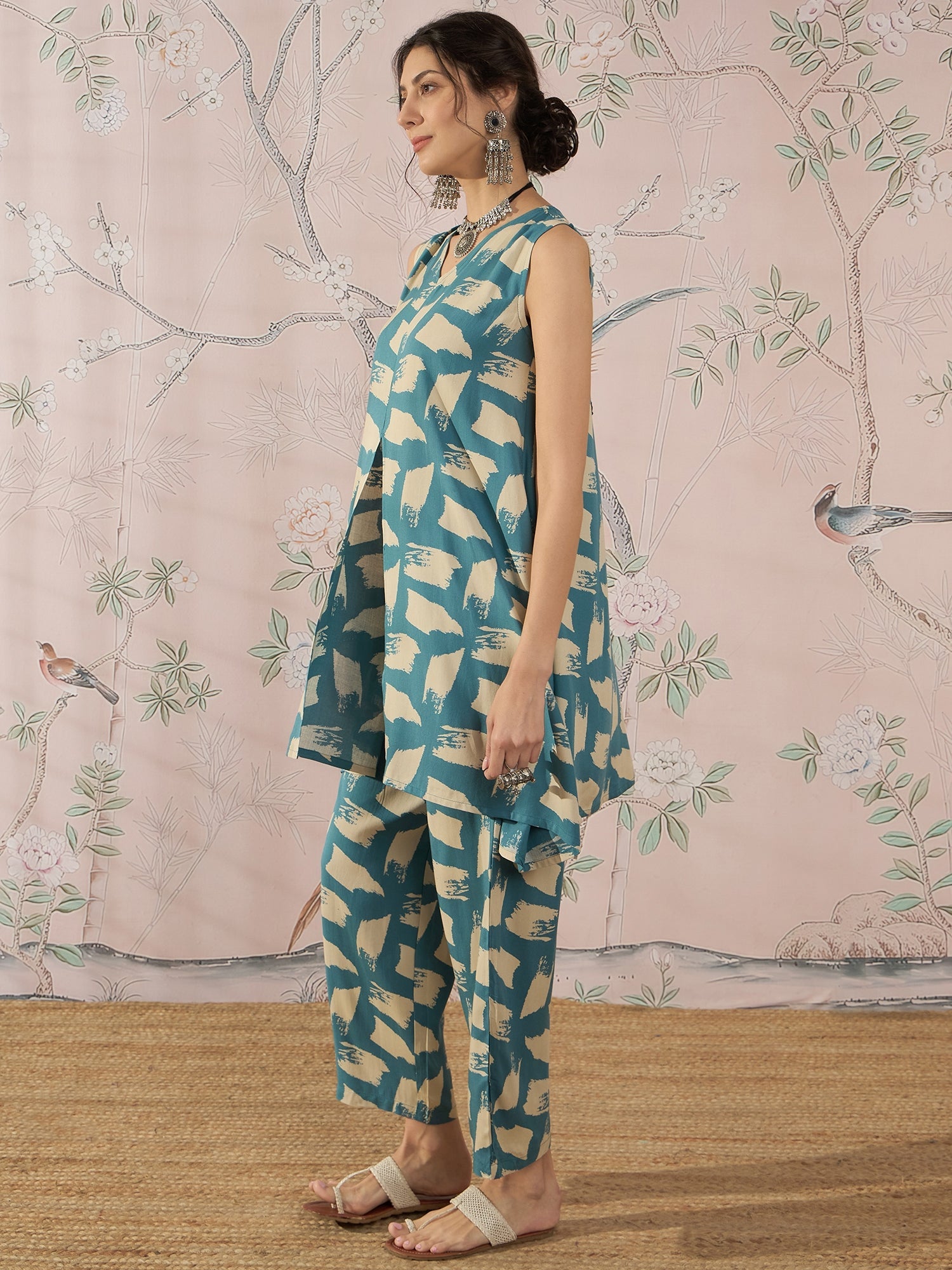 InWeave Marin Teal Beige Slit Kurta Set 
