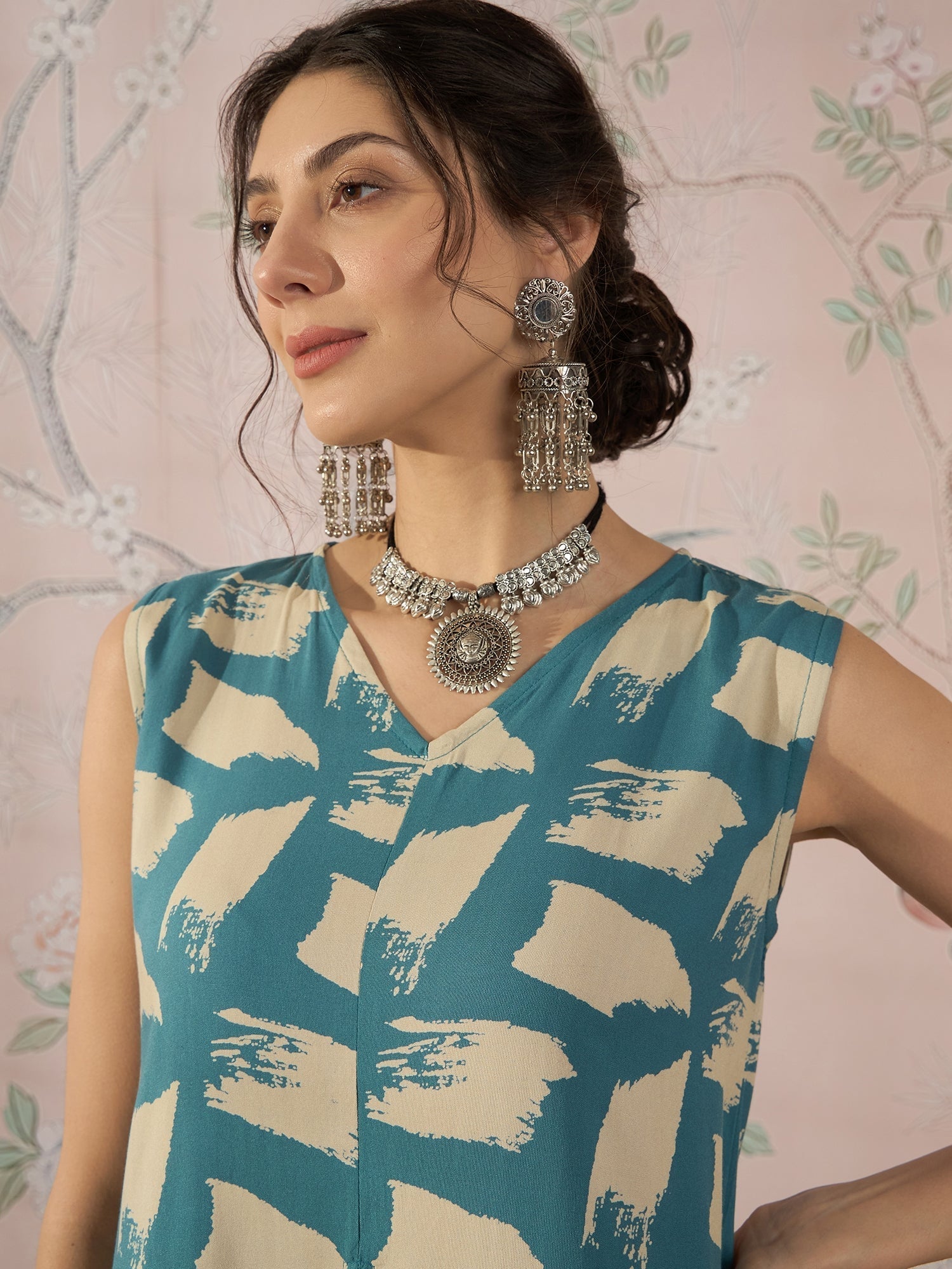InWeave Marin Teal Beige Slit Kurta Set 