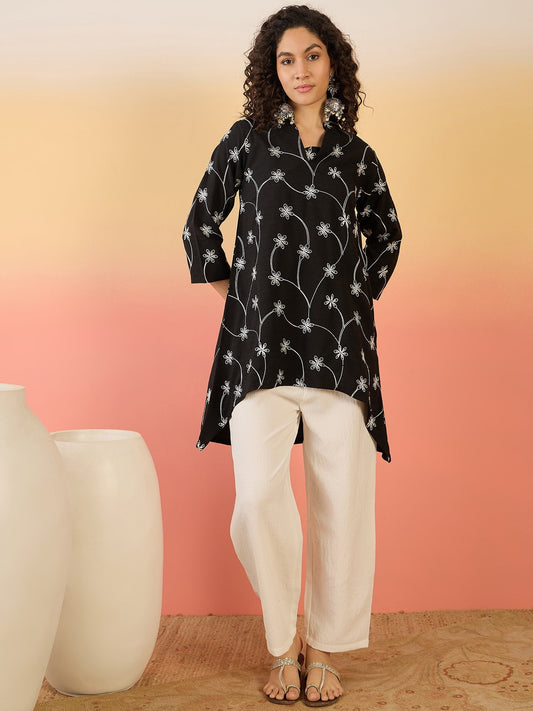 InWeave Black Embroidery Mandarin White Set 