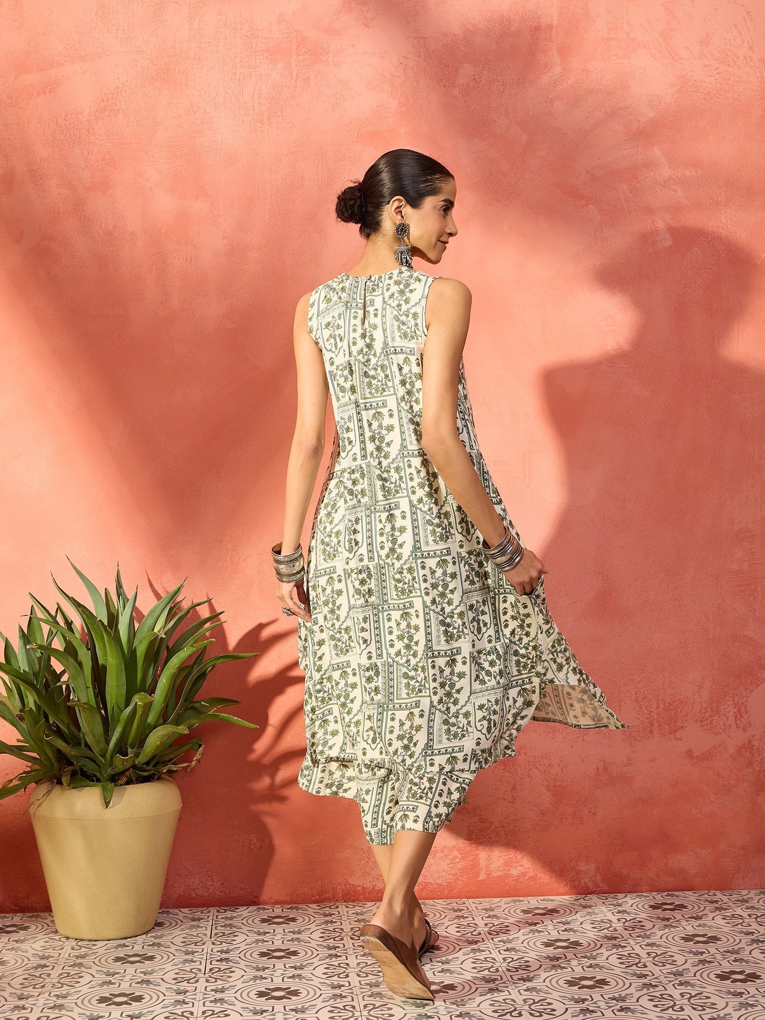 InWeave Sea Green Ethnic Window Floral Short Palazzo Kurta Set 