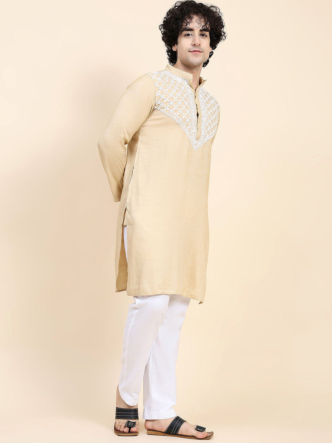 HOUSE OF KARI Ethnic Motifs Yoke Design Mandarin Collar Chikankari Pure Cotton Kurta 
