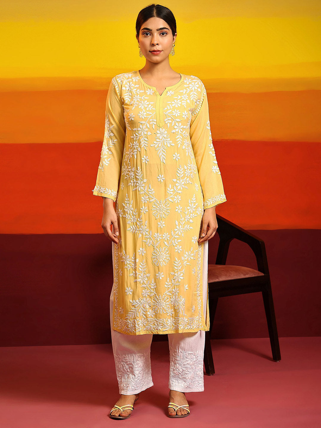 HOUSE OF KARI Ethnic Motifs Embroidered Chikankari Straight Kurta 