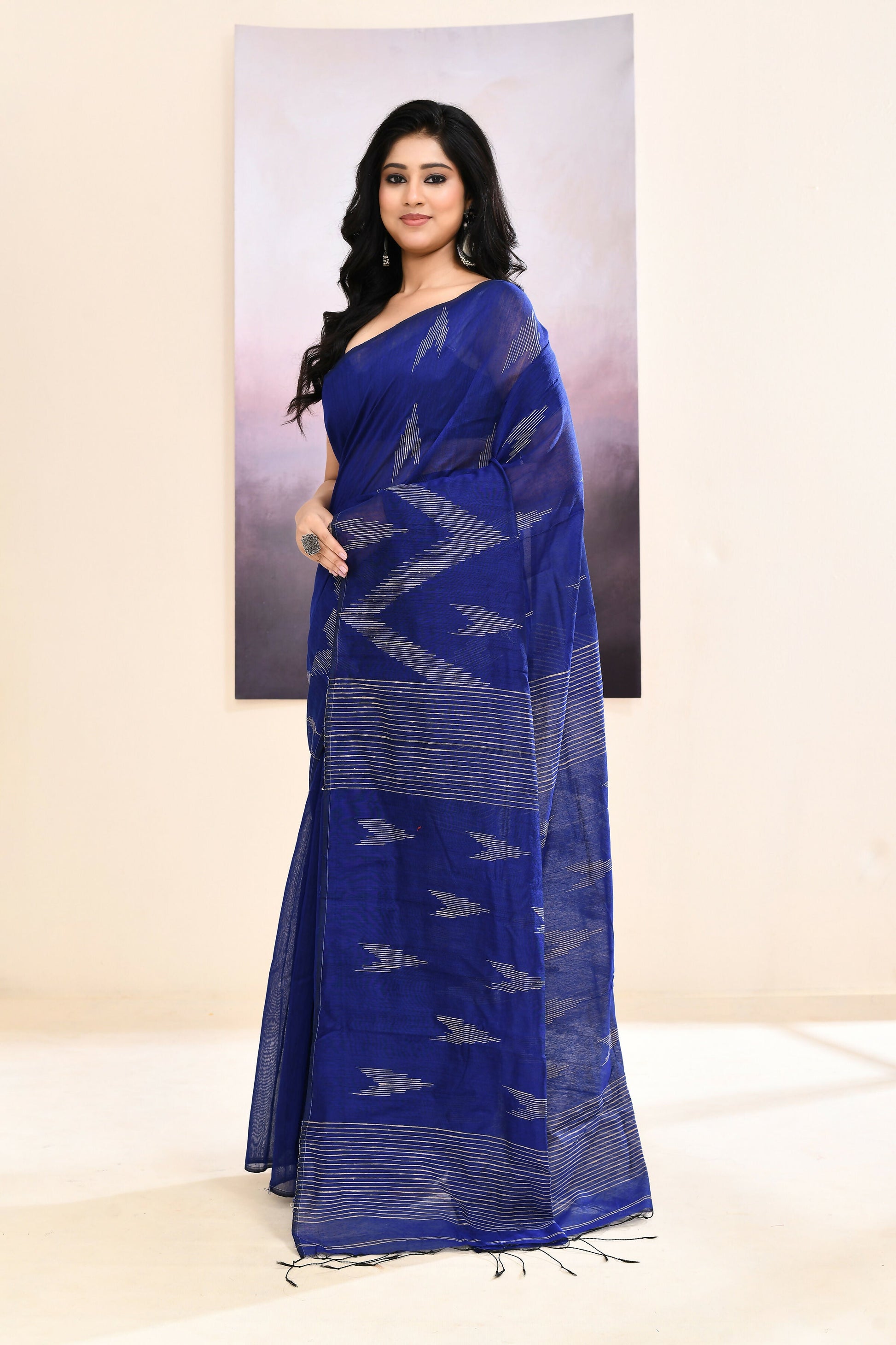 Piyari Fashion Women's Blue Embellished Cotton Blend Jamdani Saree