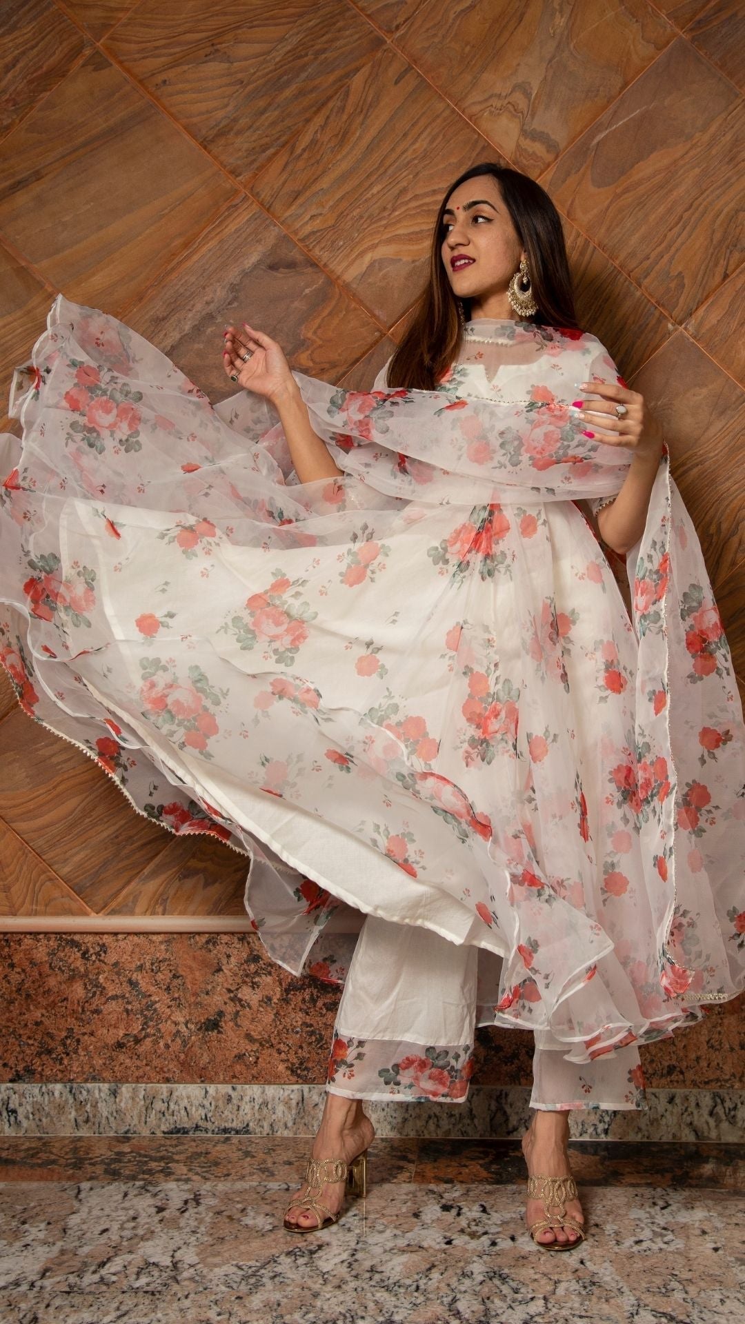 Pomcha Jaipur Red And White Floral Organza Anarkali Set 