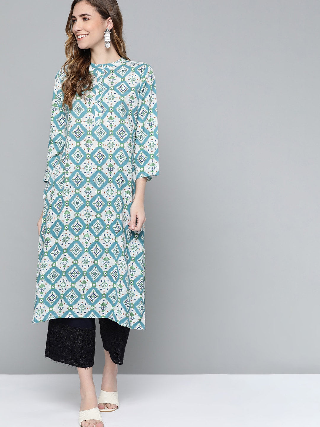 HERE&NOW Women Blue & White Ethnic Motifs Print Kurta
