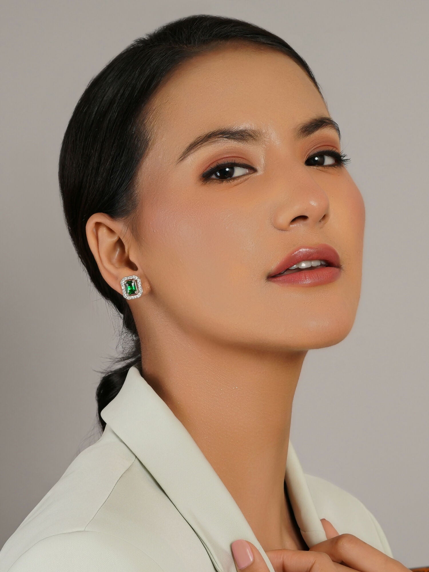 stone stud (green) - Ruby Raang