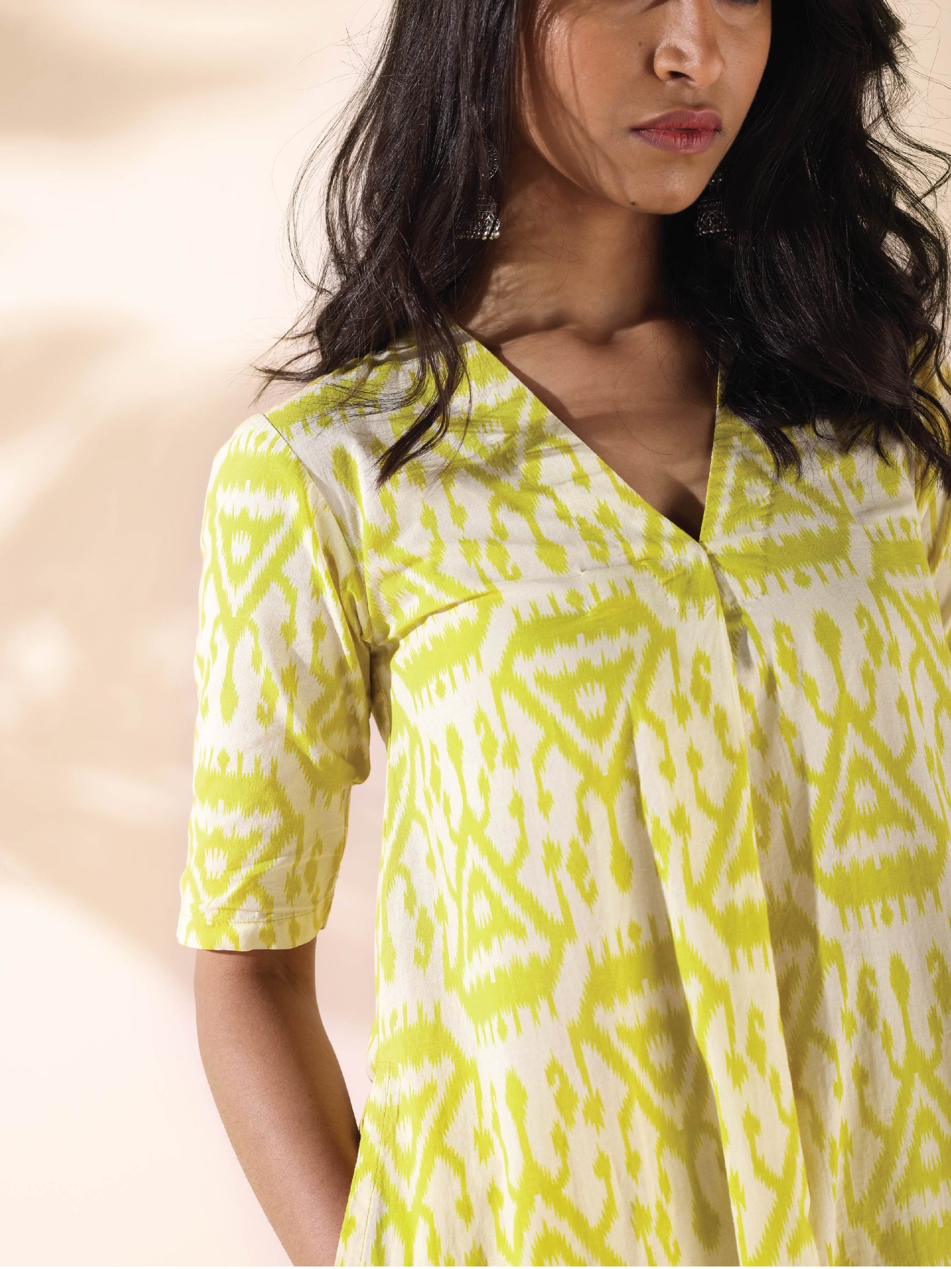 trueBrowns Lime Cotton Ikat Kurta Pant Set 
