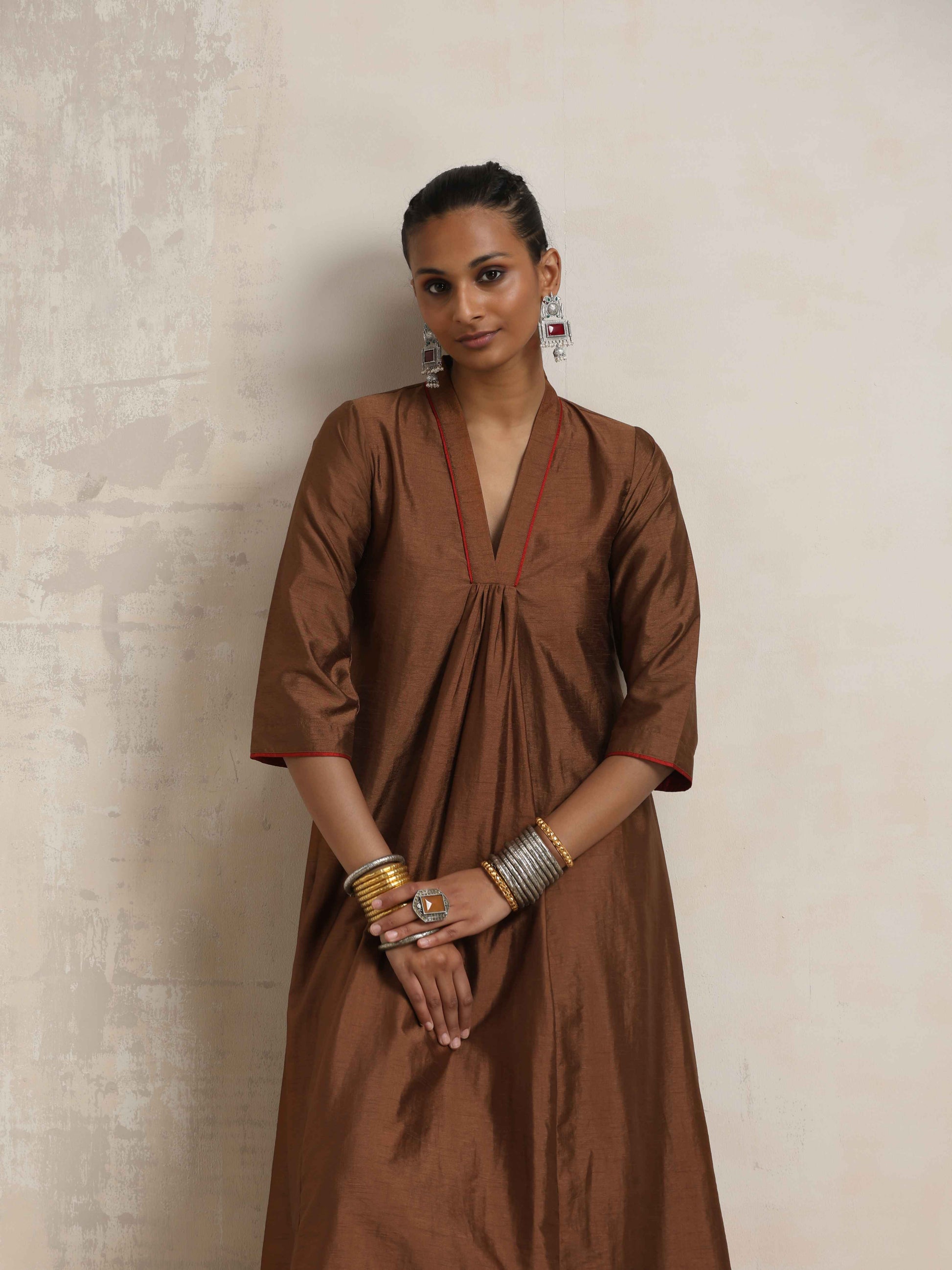 trueBrowns Brown Silk Kurta Set 