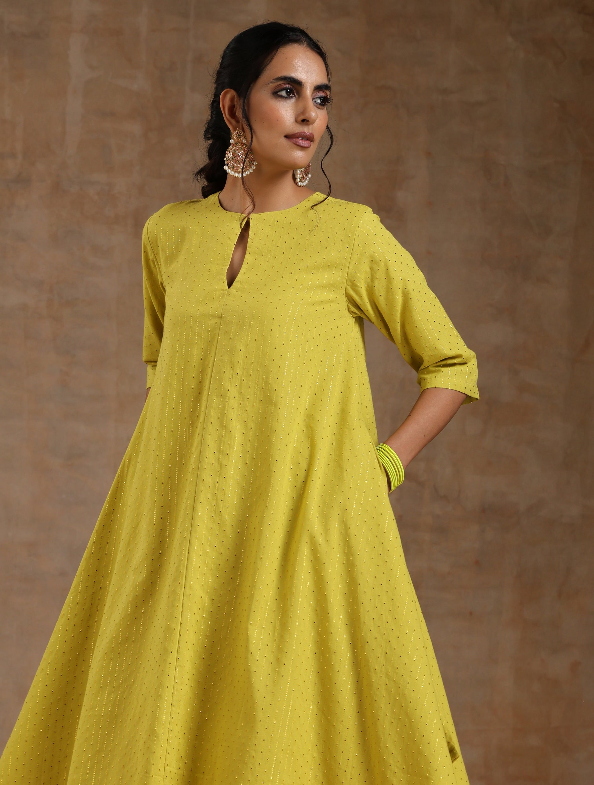 trueBrowns Lime Gold Cotton Handkerchief Kurta Set 