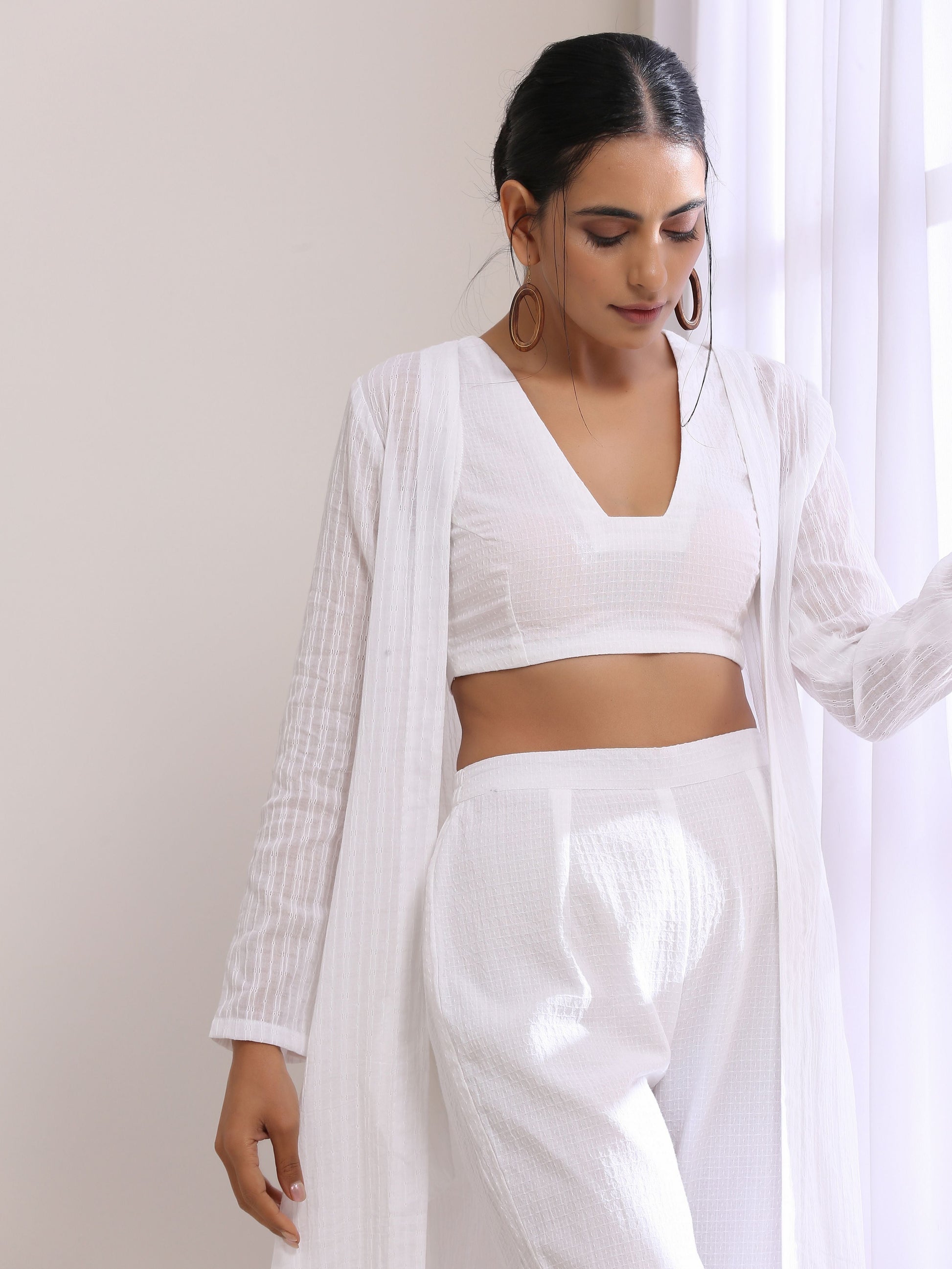 trueBrowns White Dobby Overlay Jacket Blouse Pant Set 