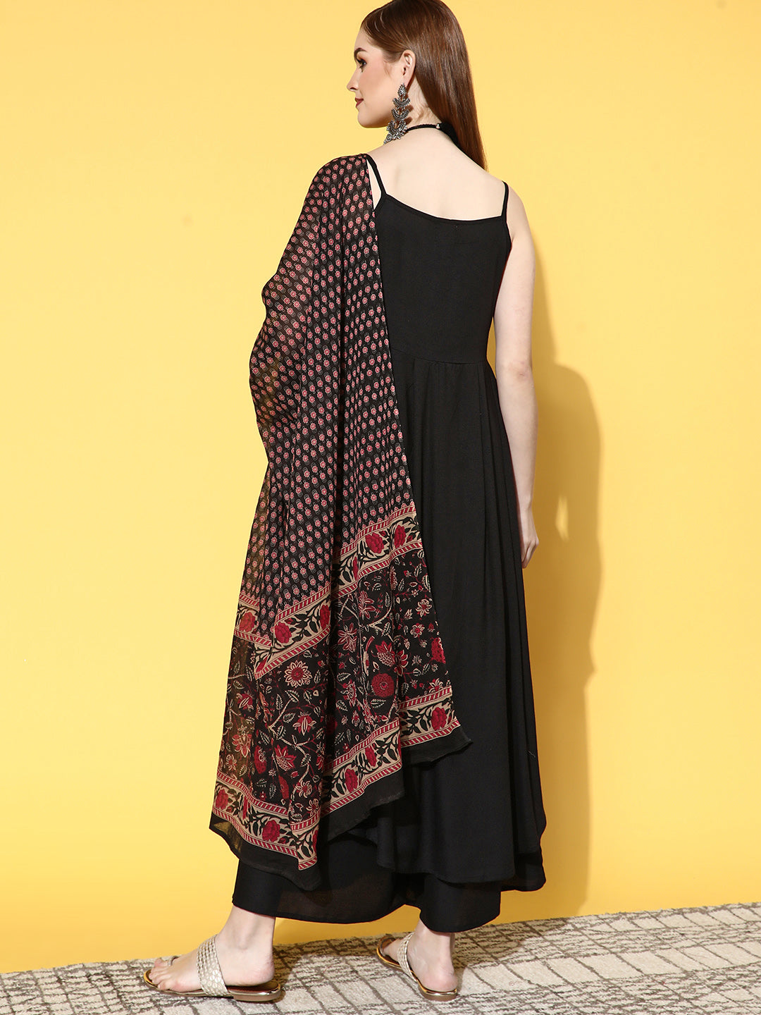 InWeave Women's Strappy Set With Black Pink Ethnic Print Cotton Dupatta 