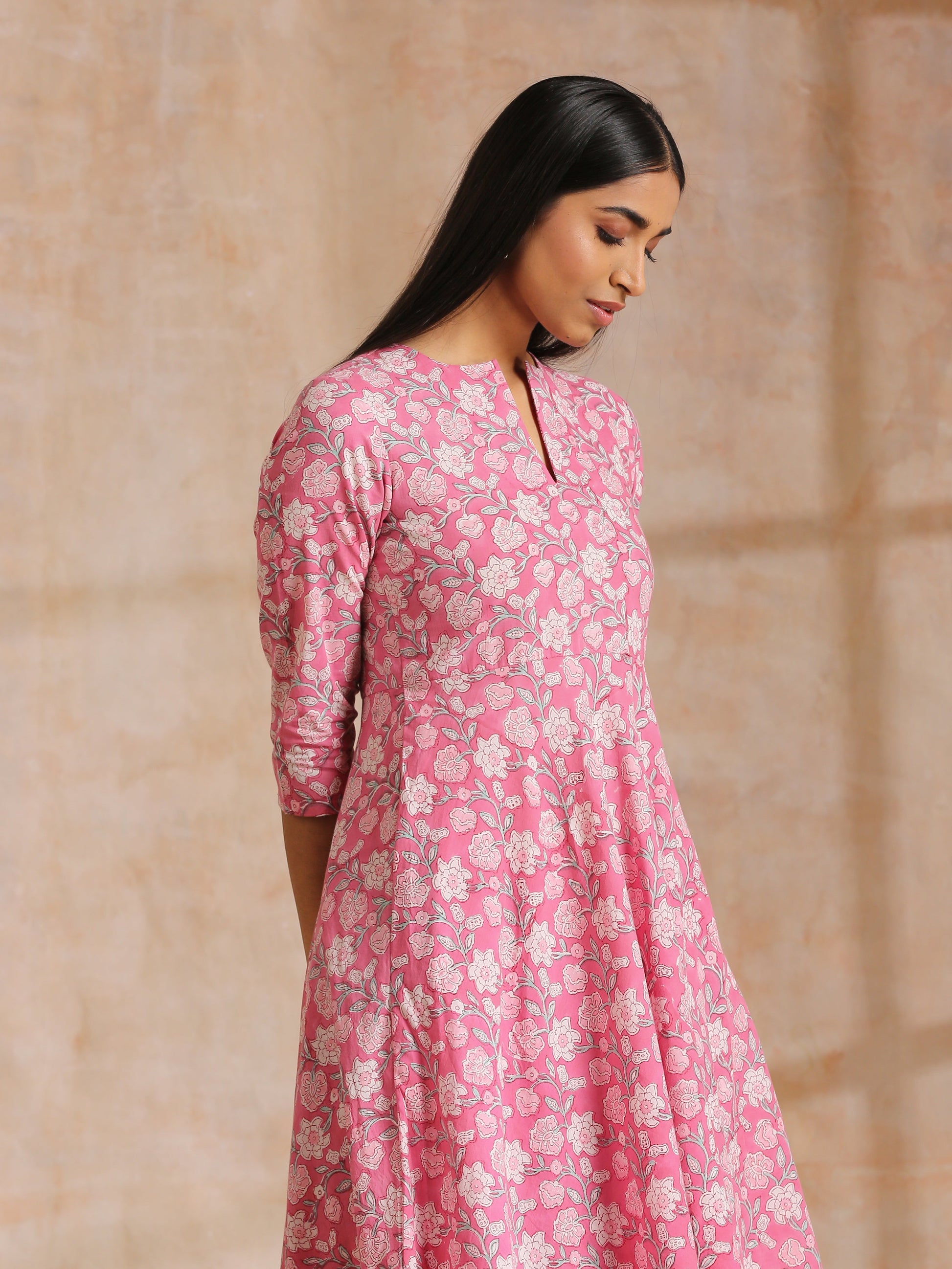 trueBrowns Pink Overall Floral Block Print Cotton Flared Kurta Pant Set 