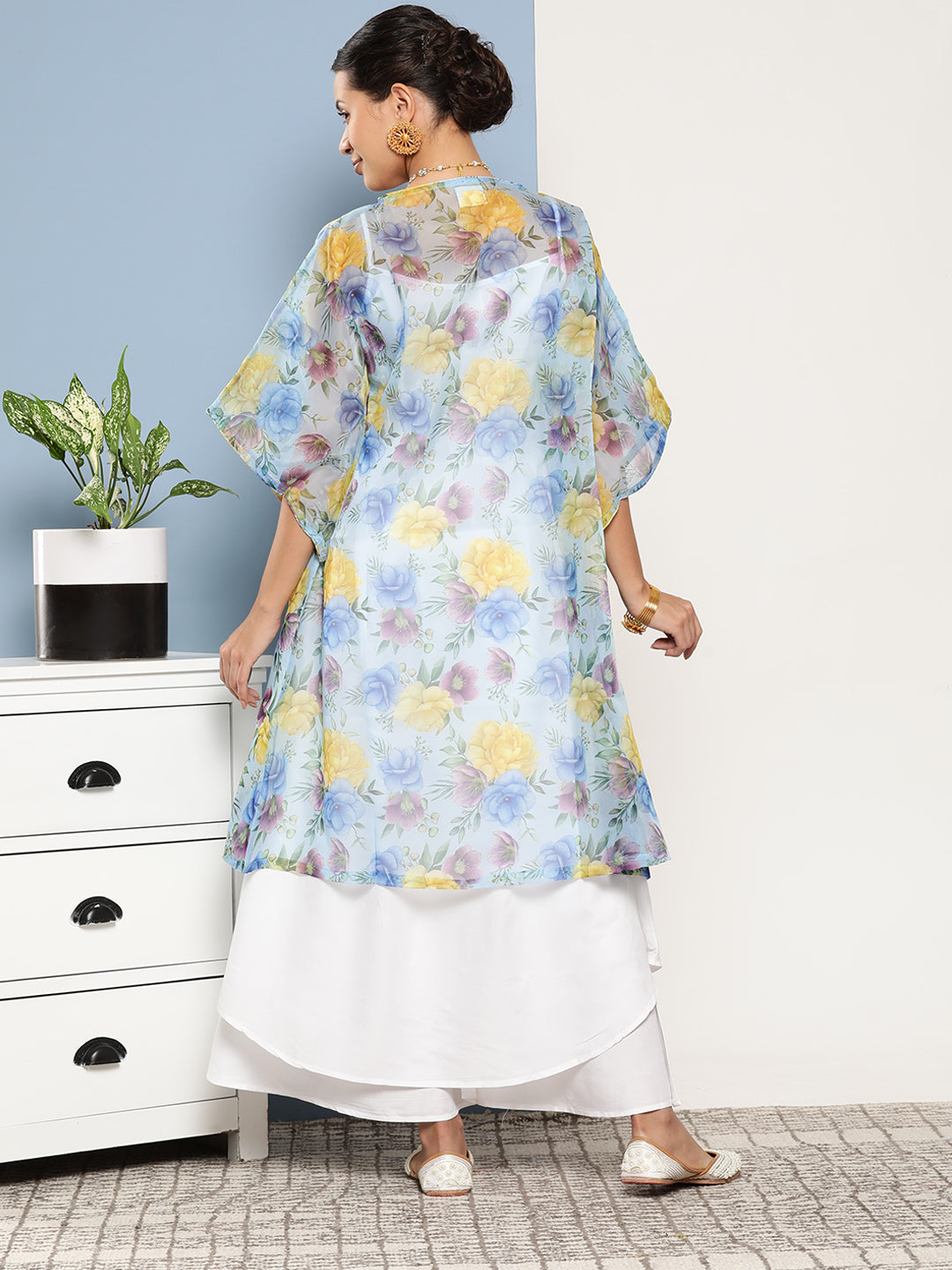 InWeave Women's Cream Strappy With Blue Floral Print Cape 