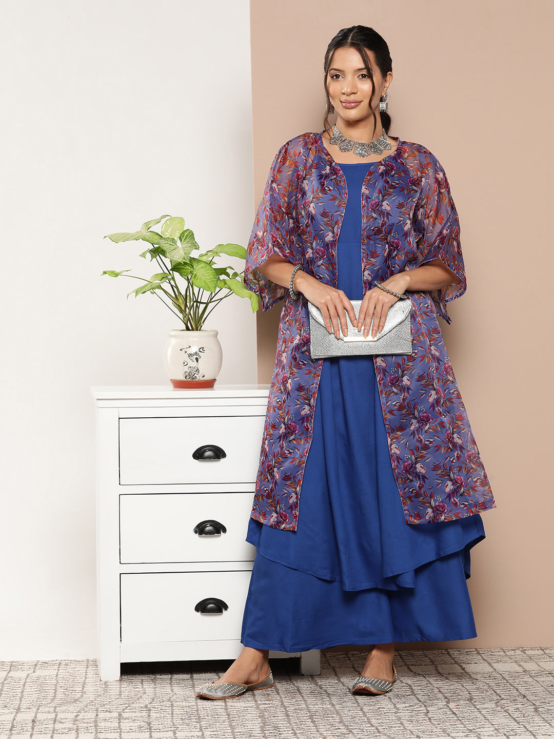 InWeave Ink Blue Strappy Set With Mauve Print Floral Cape 