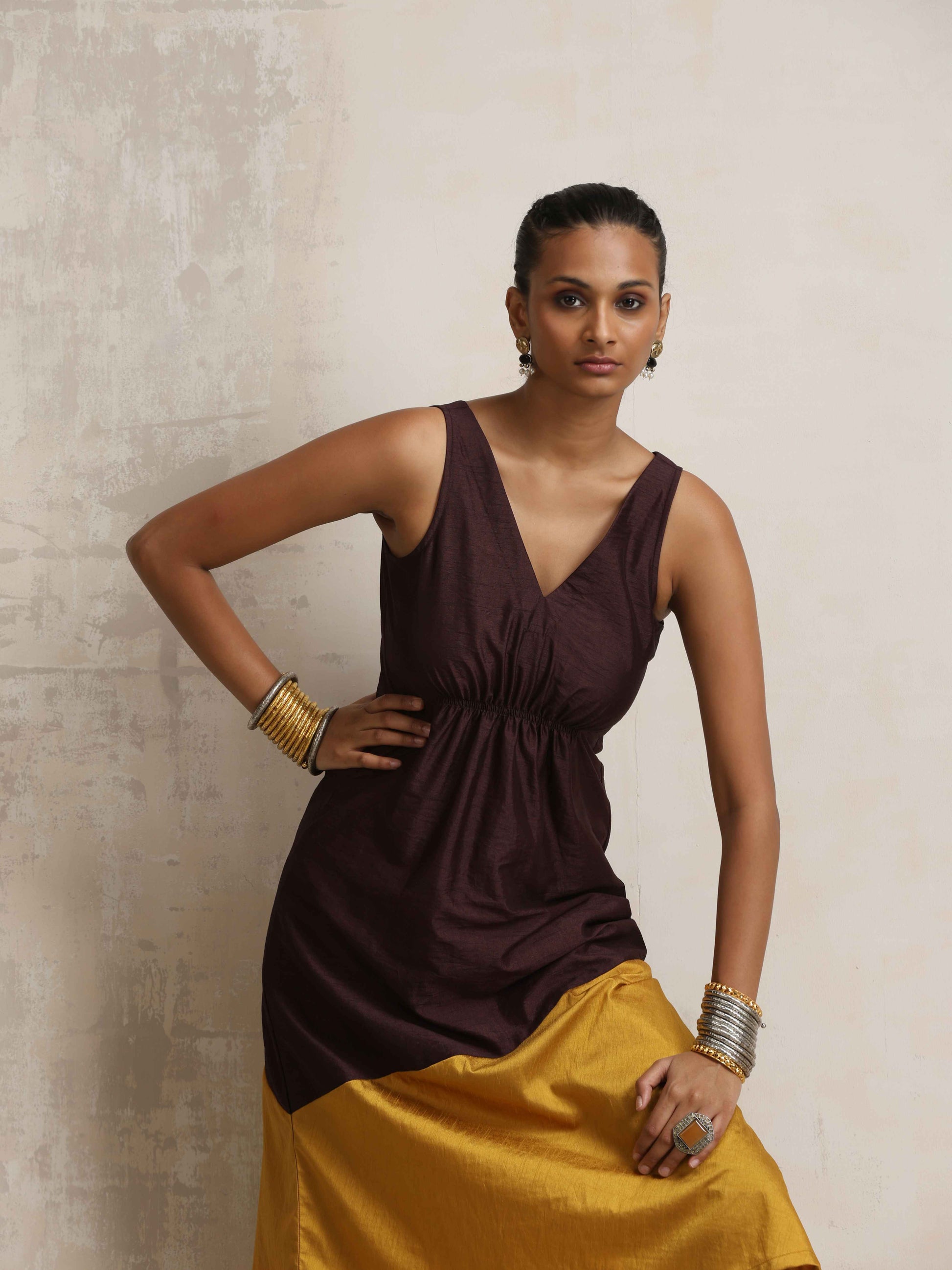 trueBrowns Cola Silk Kurta Set 