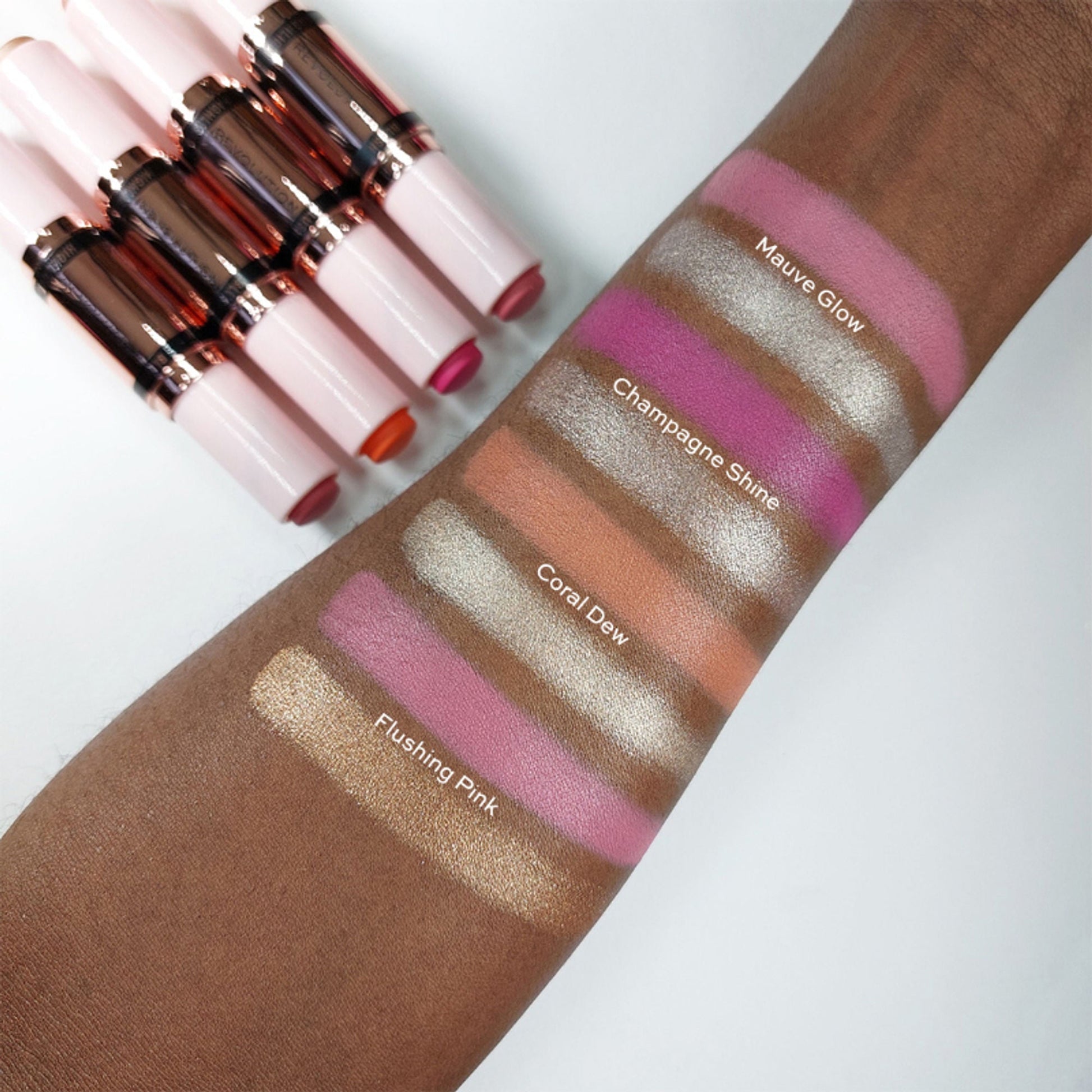 Makeup Revolution Blush & Highlight Stick - Champagne Shine