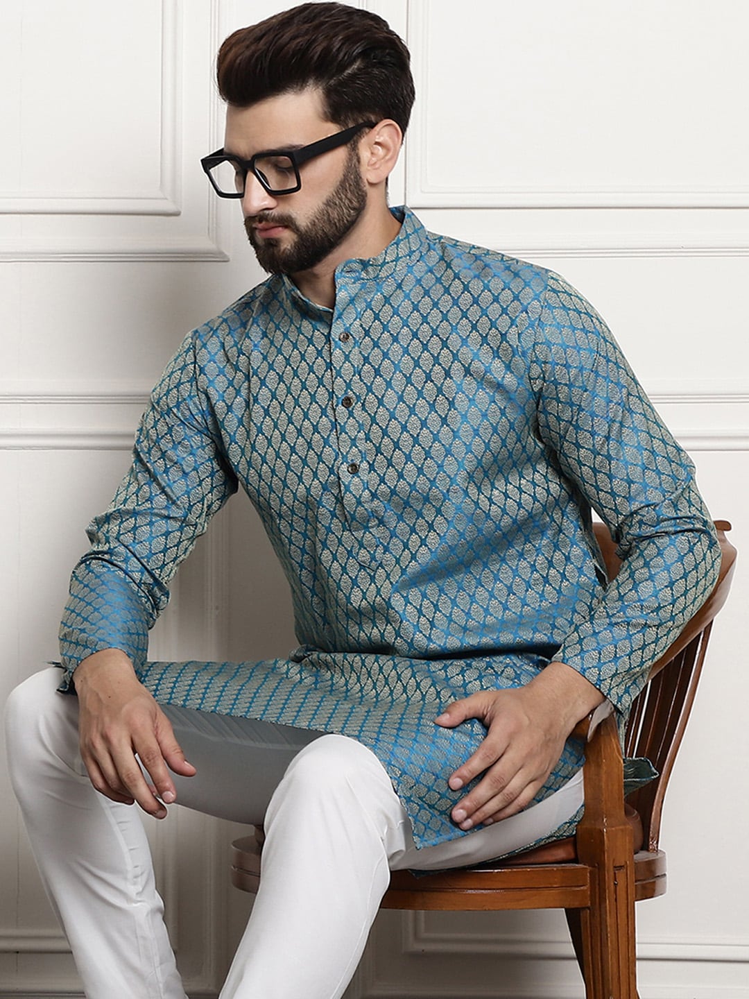 Sojanya Men Blue & Beige Ethnic Motif Printed Jacquard Silk Kurta 